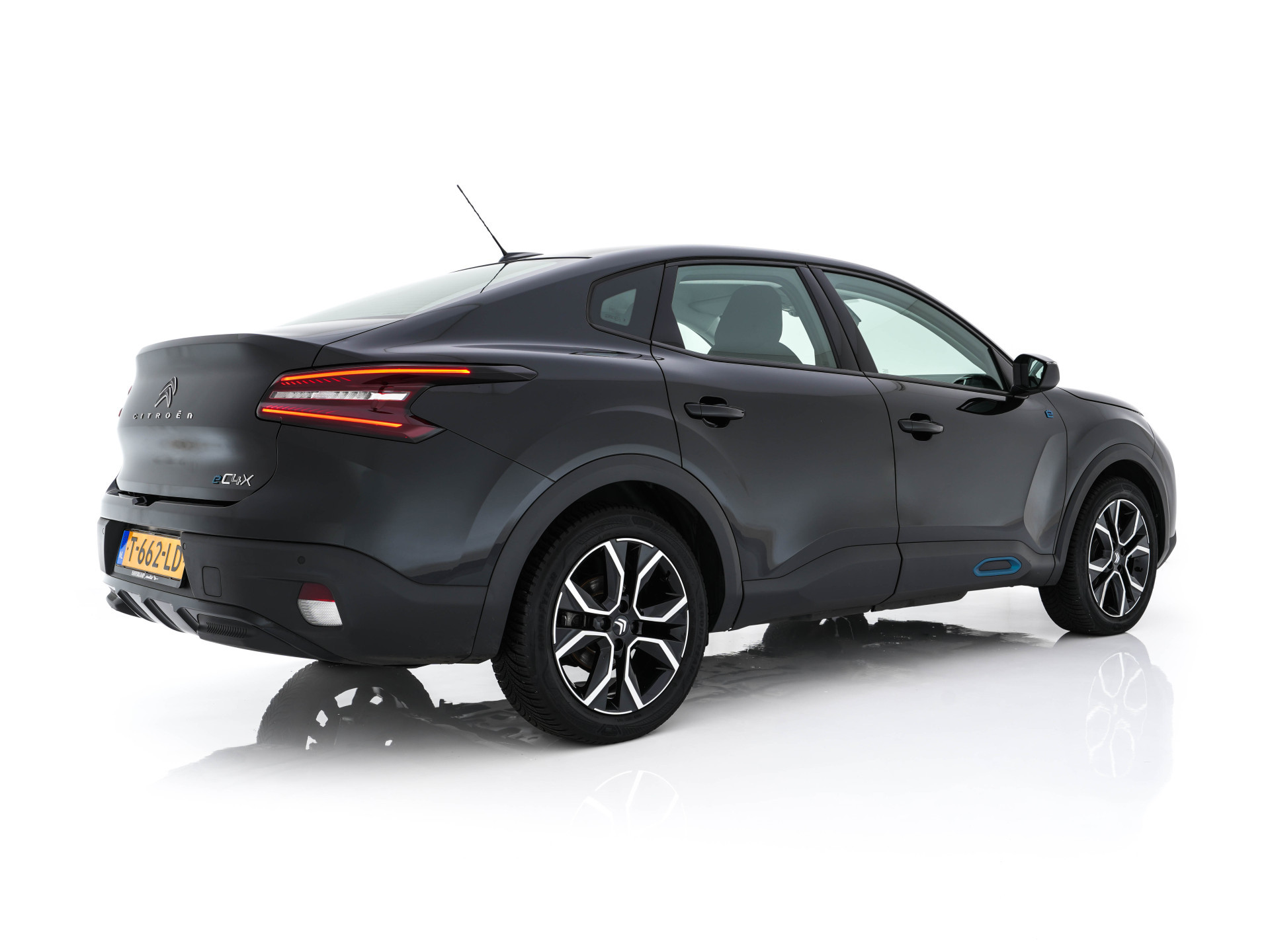 Citroën Ë-C4 X Feel 50 kWh (SOH-100%) AUT.* HEAT-PUMP | CARPLAY | DIGI-COCKPIT | CRUISE | COMFORT-SEATS | 18'' ALU*