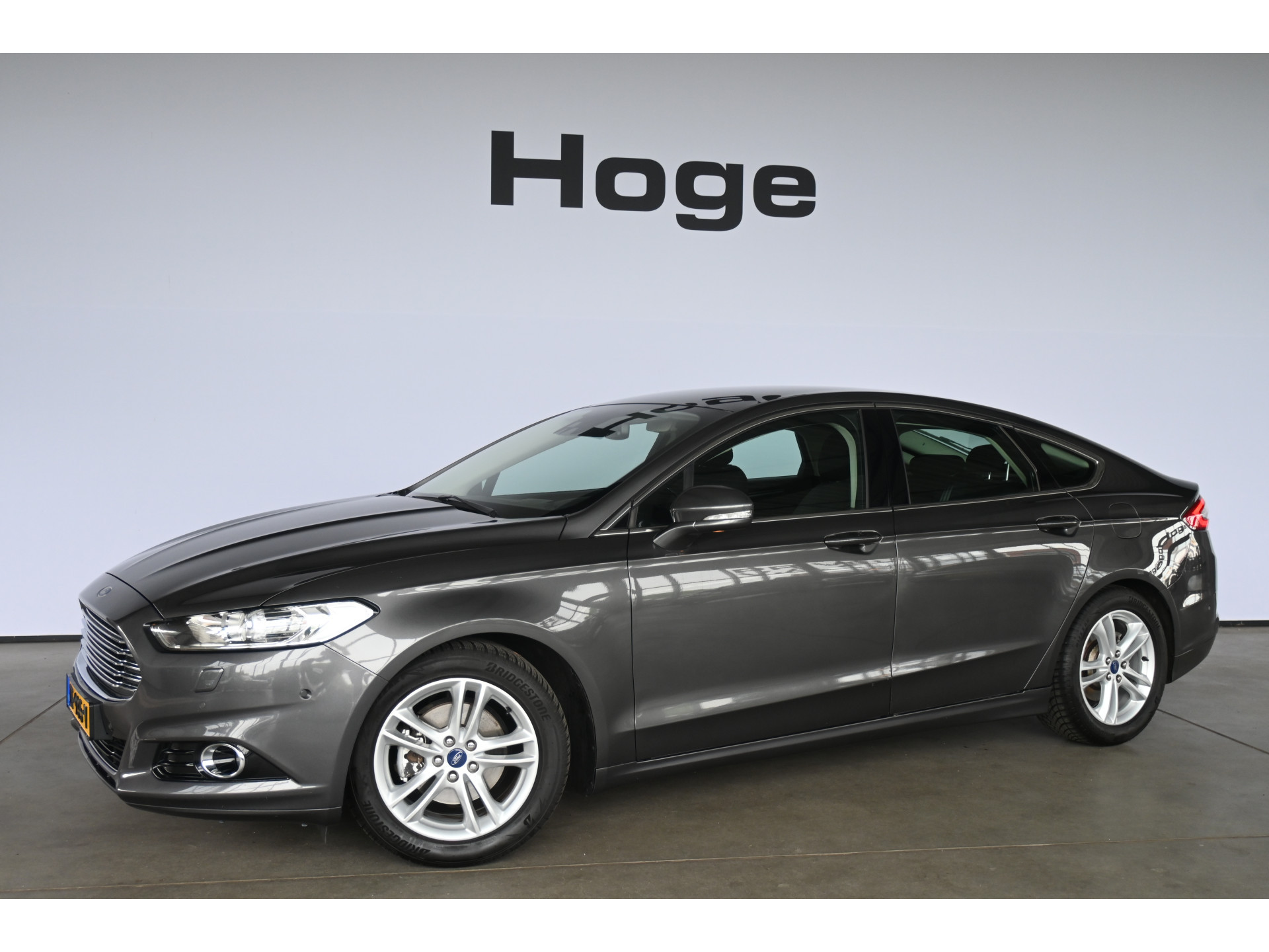 Ford Mondeo 1.5 Titanium Automaat Clima Navigatie Cruise Control Trekhaak Rijklaarprijs! Inruil Mogelijk!