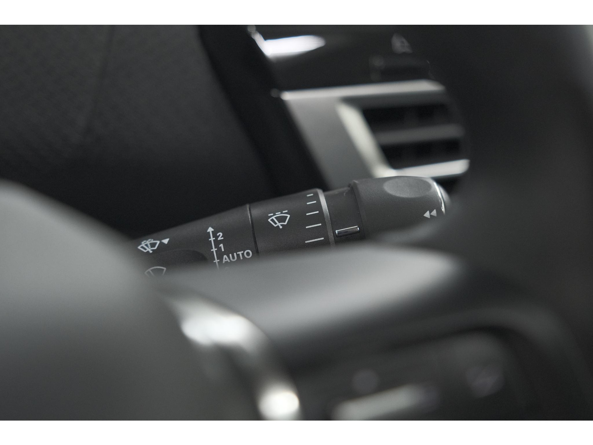 Citroen Ë-C4 Shine 50 kWh | Elektrisch Panoramadak | Camera | Adaptieve Cruise Control