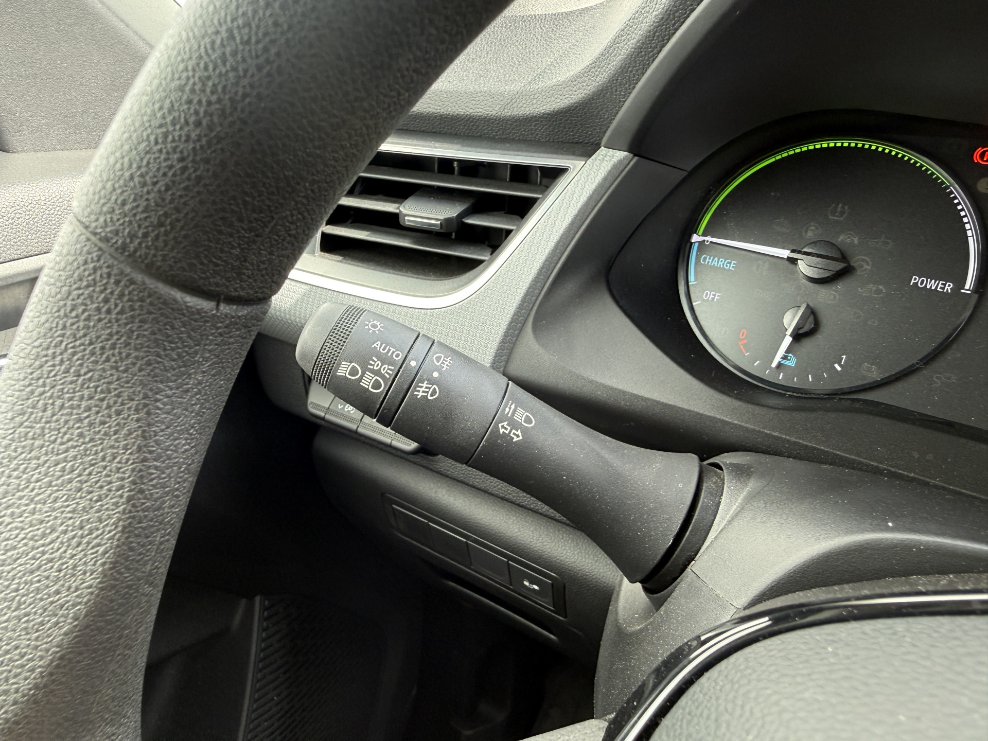 Renault Kangoo E-Tech 45kWh 122PK L1 Elektrisch 300km WLTP 98.5% (SOH) Climate Control Cruise Control LED Parkeersensoren Achter