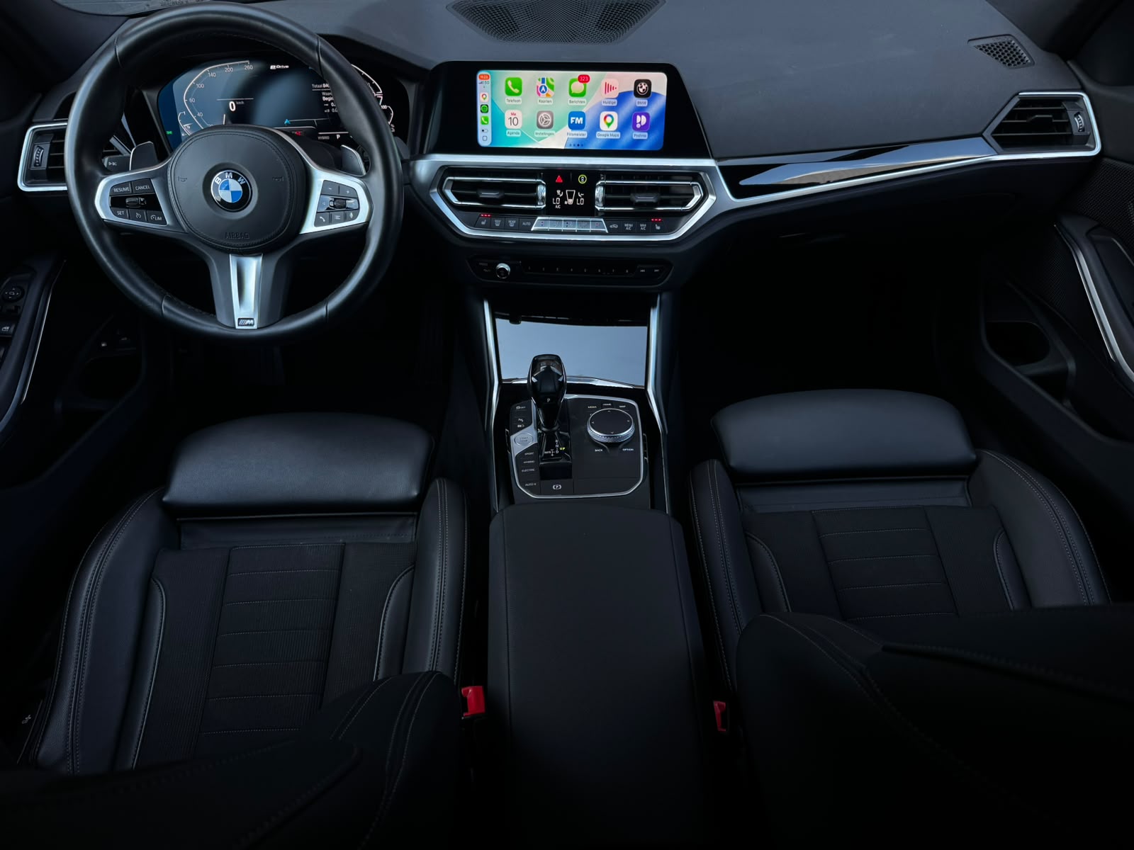 BMW 3-serie Touring 330E 292PK M-Sport Shadow Dode-Hoek Camera