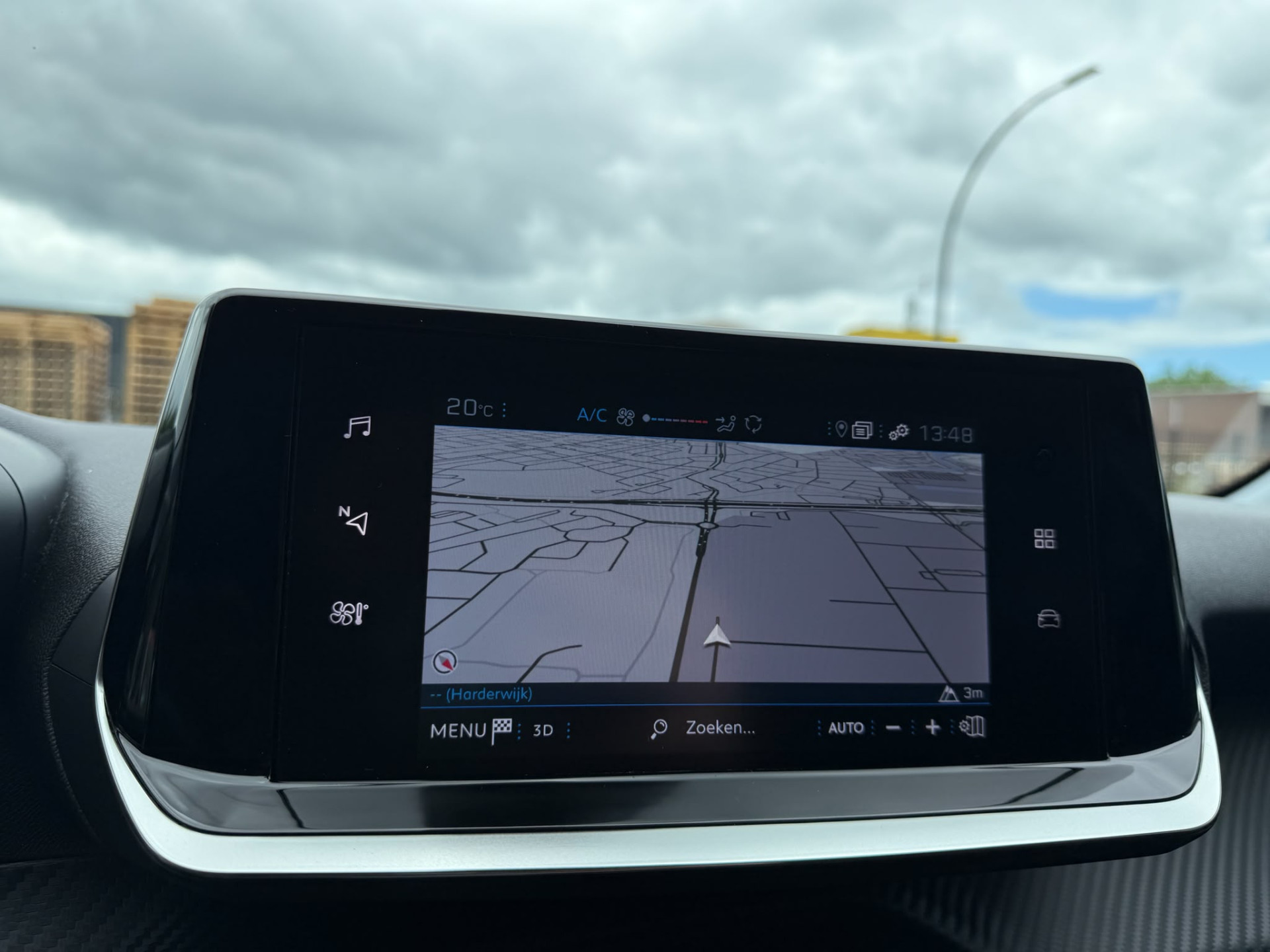Peugeot 208 75PK Style | 1E EIGENAAR | 3/6/12MND GARANTIE| LED | CARPLAY | NAVI | CRUISE | CLIMA | LMV |