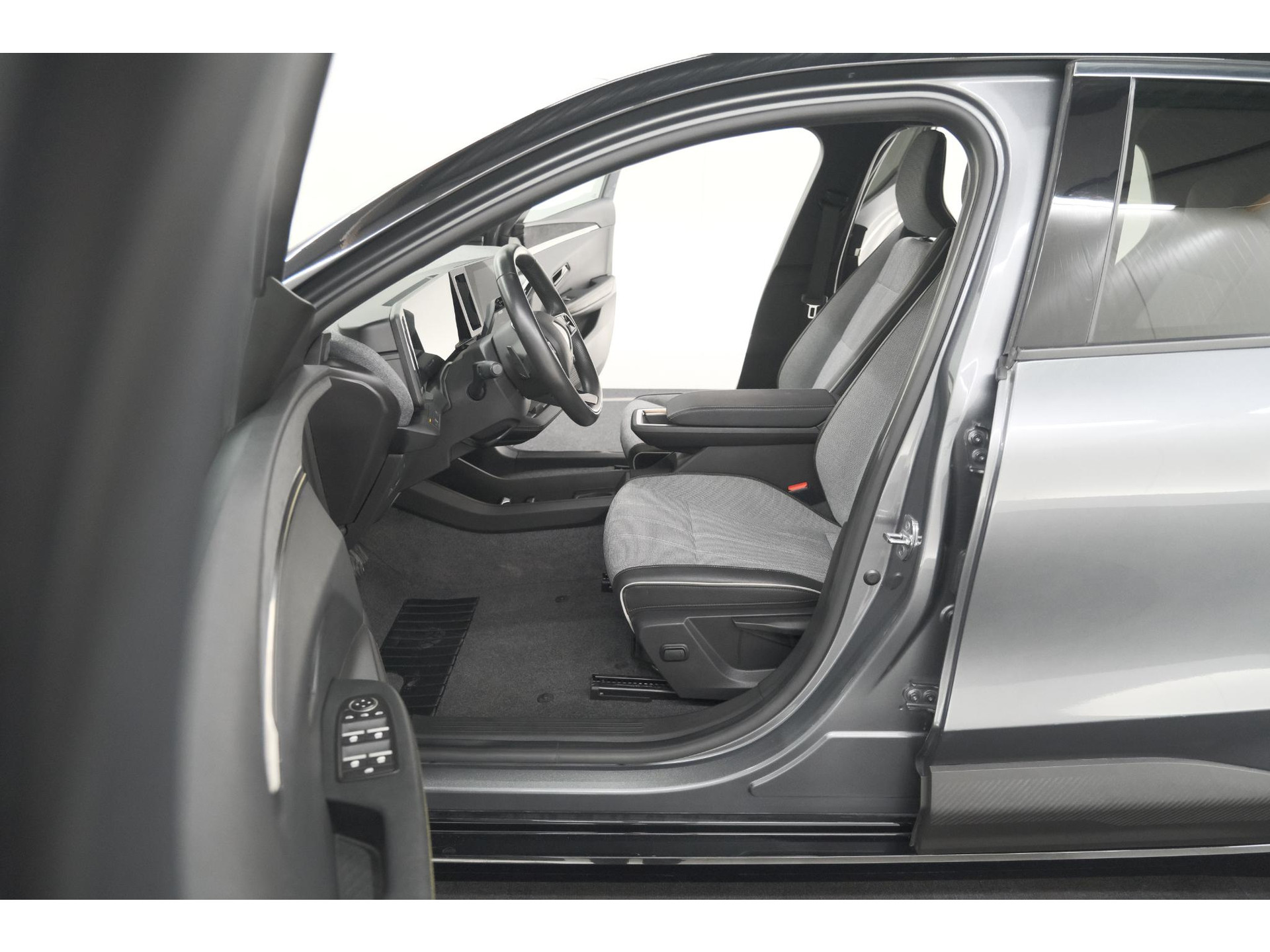 Renault Megane E-Tech EV40 Boost Charge Techno | SOH 95,5% | Camera | Apple Carplay | Parkeersensoren