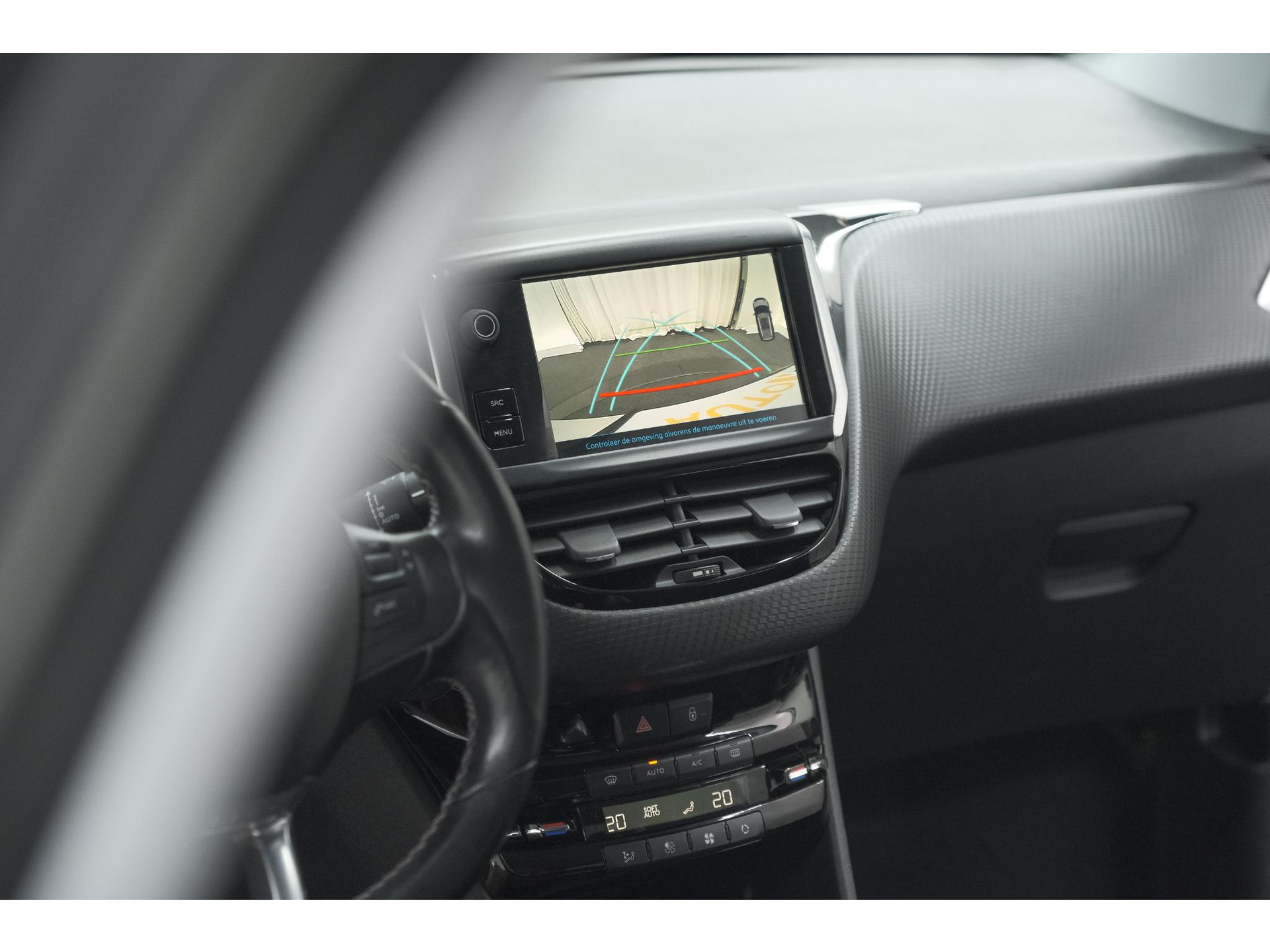 Peugeot 2008 PureTech 130 Allure | Camera | Apple Carplay | Parkeersensoren | Navigatie
