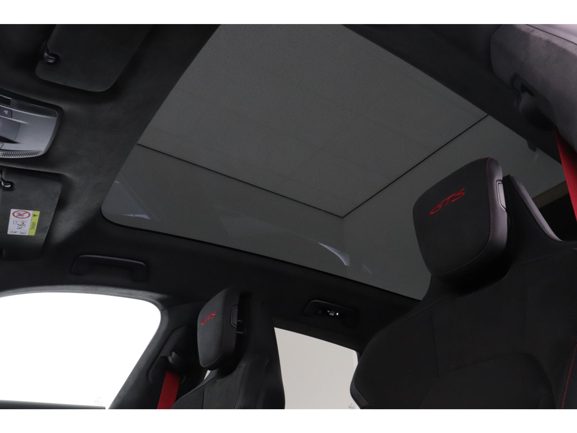 Porsche Taycan Sport Turismo GTS | 93 kWh Accu Plus | Surround View | InnoDrive | Sport Chrono Pakket | Panoramadak