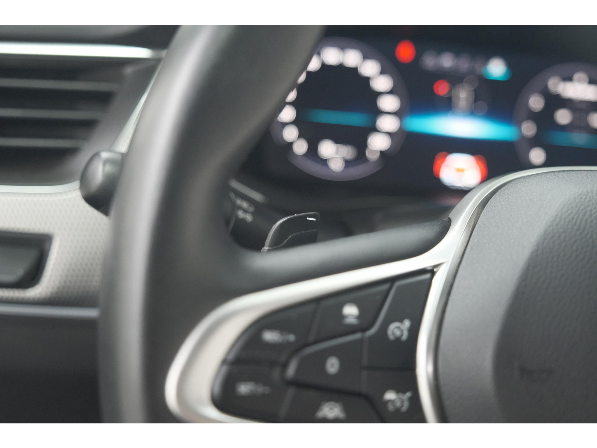Renault Arkana Mild Hybrid 140 EDC Techno | 360 Camera | Dodehoekdetectie | Adaptieve Cruise Control