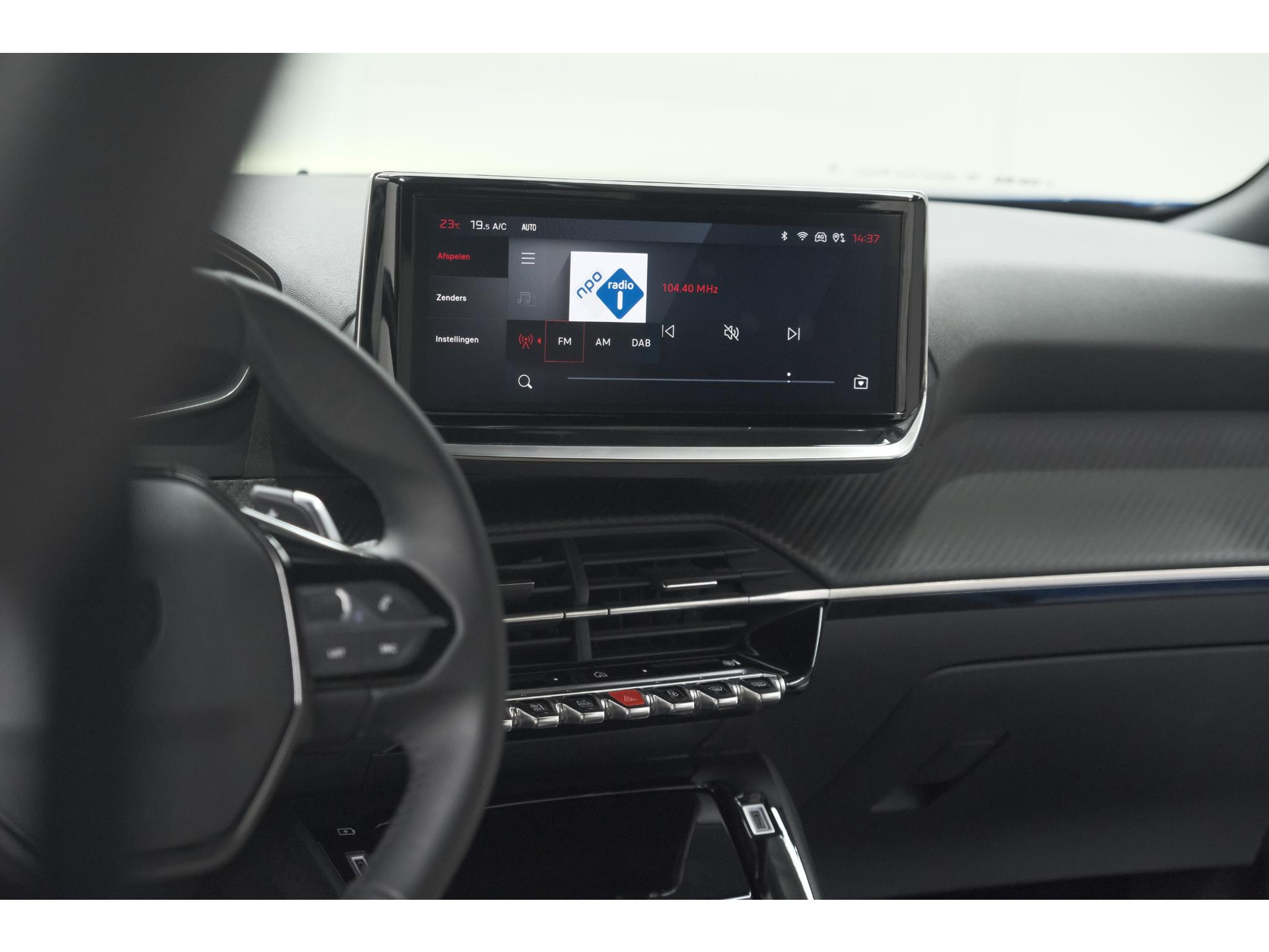 Peugeot 2008 PureTech 130 EAT8 Blue Lease Allure | Camera | Navigatie | Parkeersensoren | Apple Carplay
