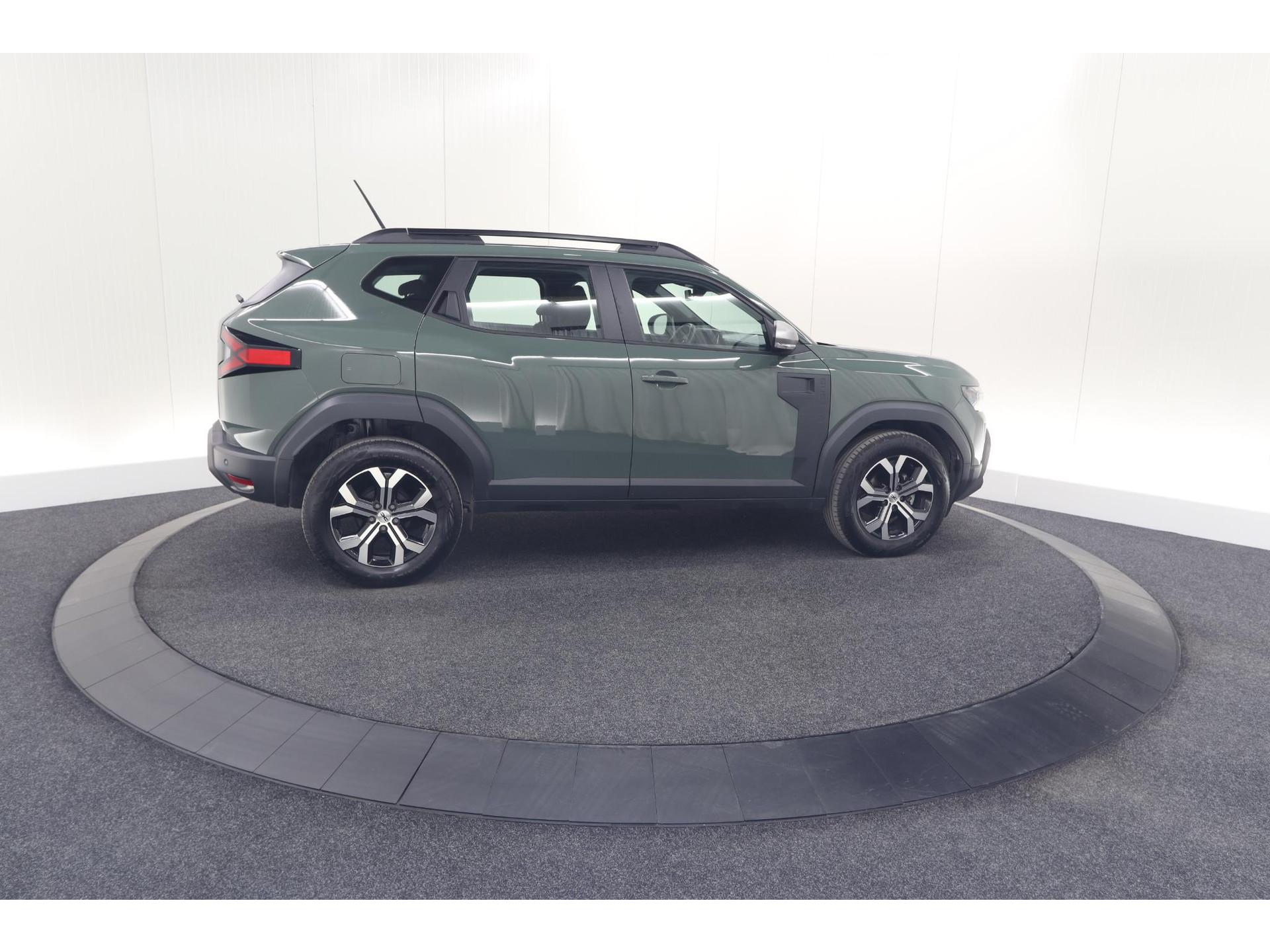 Dacia Duster Mild Hybrid 130 Expression | Camera | Stoelverwarming | Apple Carplay | Navigatie