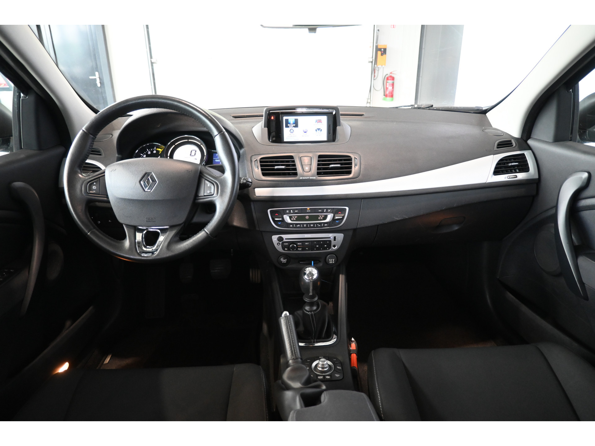 Renault Mégane Estate 1.2 TCe Authentique Nap! Clima Navigatie Cruise Pdc Goed Onderhouden! Inruil Mogelijk!