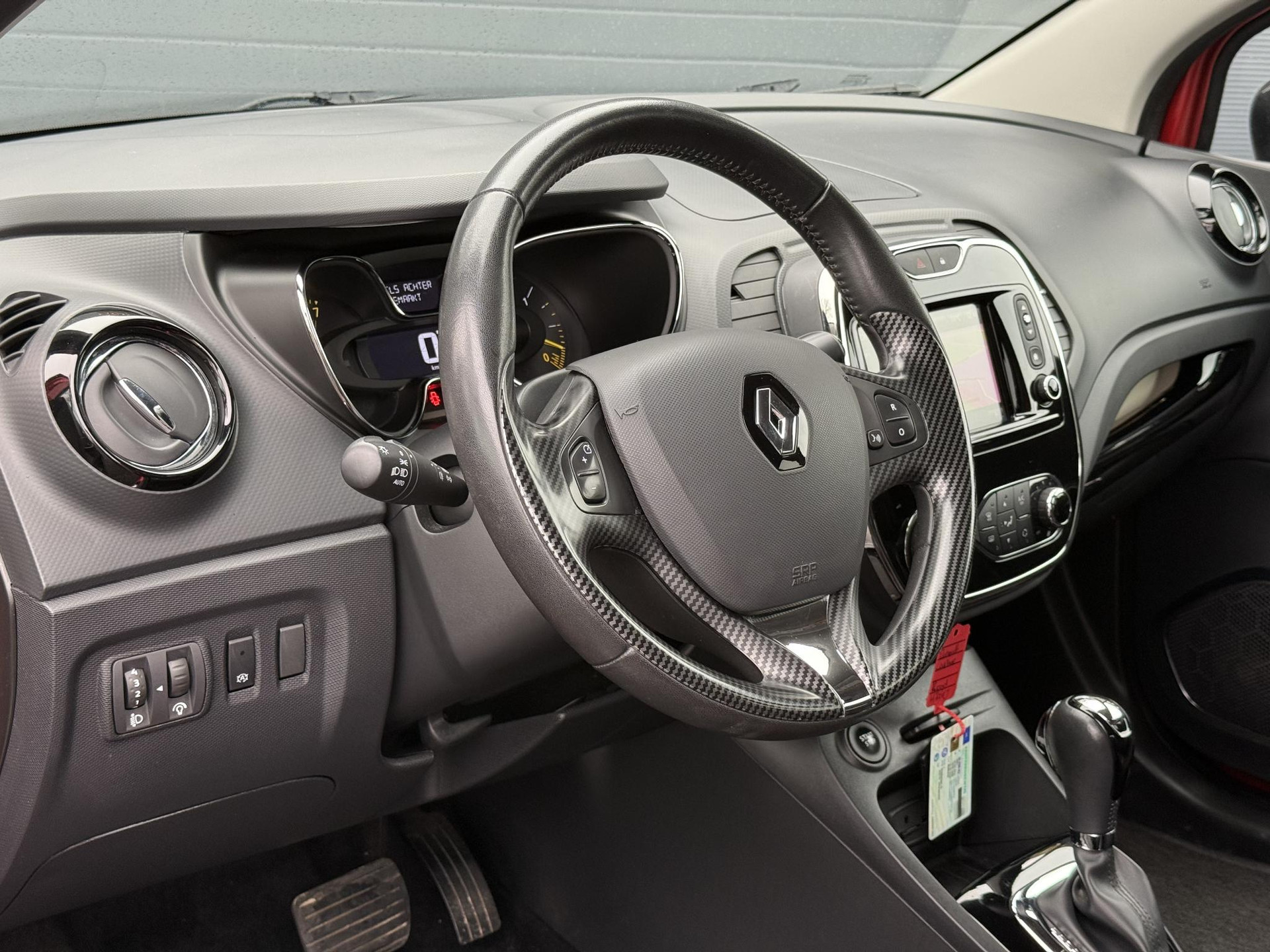 Renault Captur 1.2 TCe Xmod 1e Eigenaar,Trekhaak,Camera,Navi,Stoelverw,Keyless,Halfleder,Lm velgen,120pk,Automaat,Pdc,Apk tot 03-2027