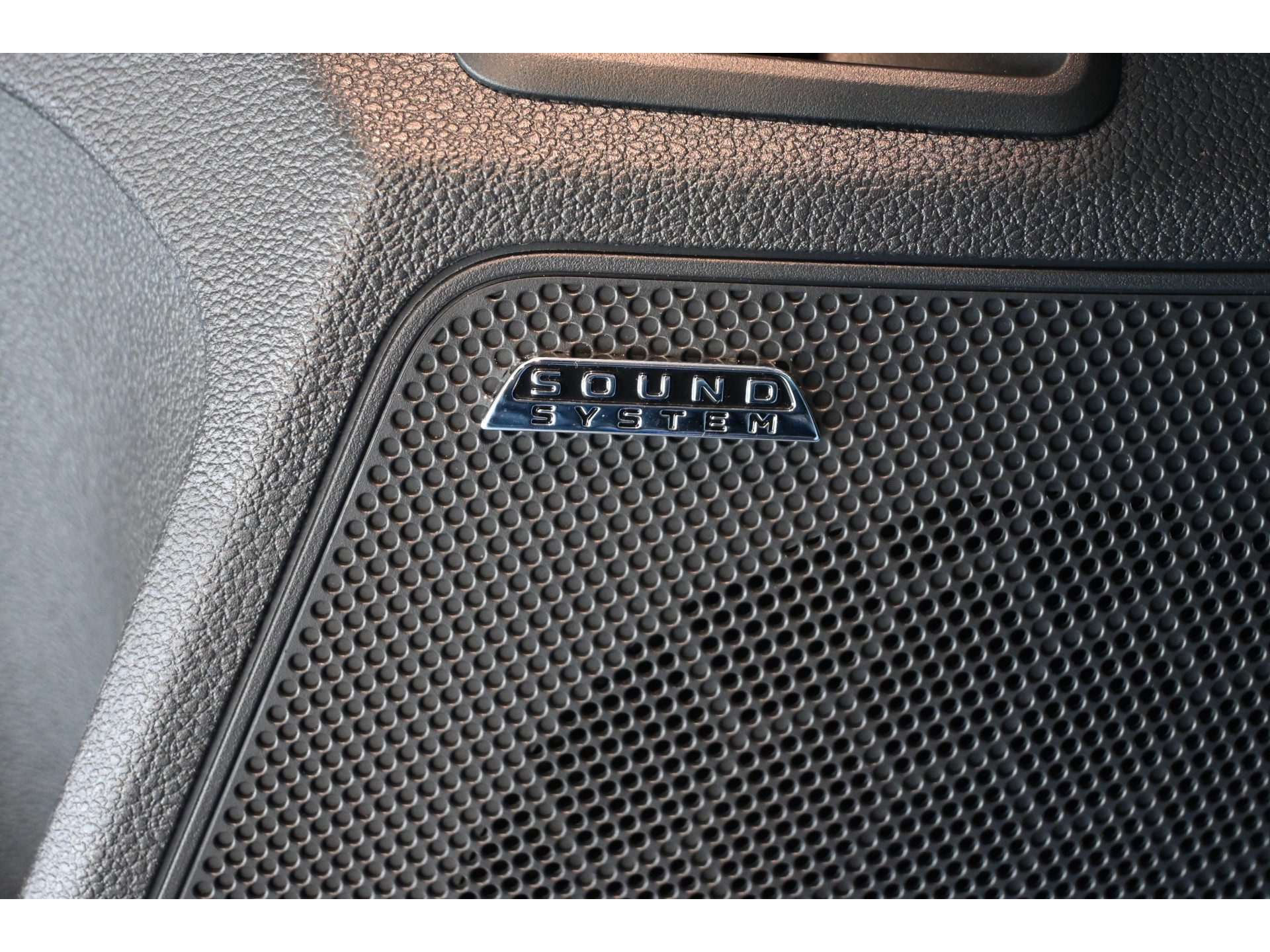 ŠKODA Scala 1.0 TSI Business Edition Nap! Adaptieve Cruise Clima Lane Assist Trekhaak Stoelverwarming CarPlay Goed Onderhouden! Inruil Mogelijk!