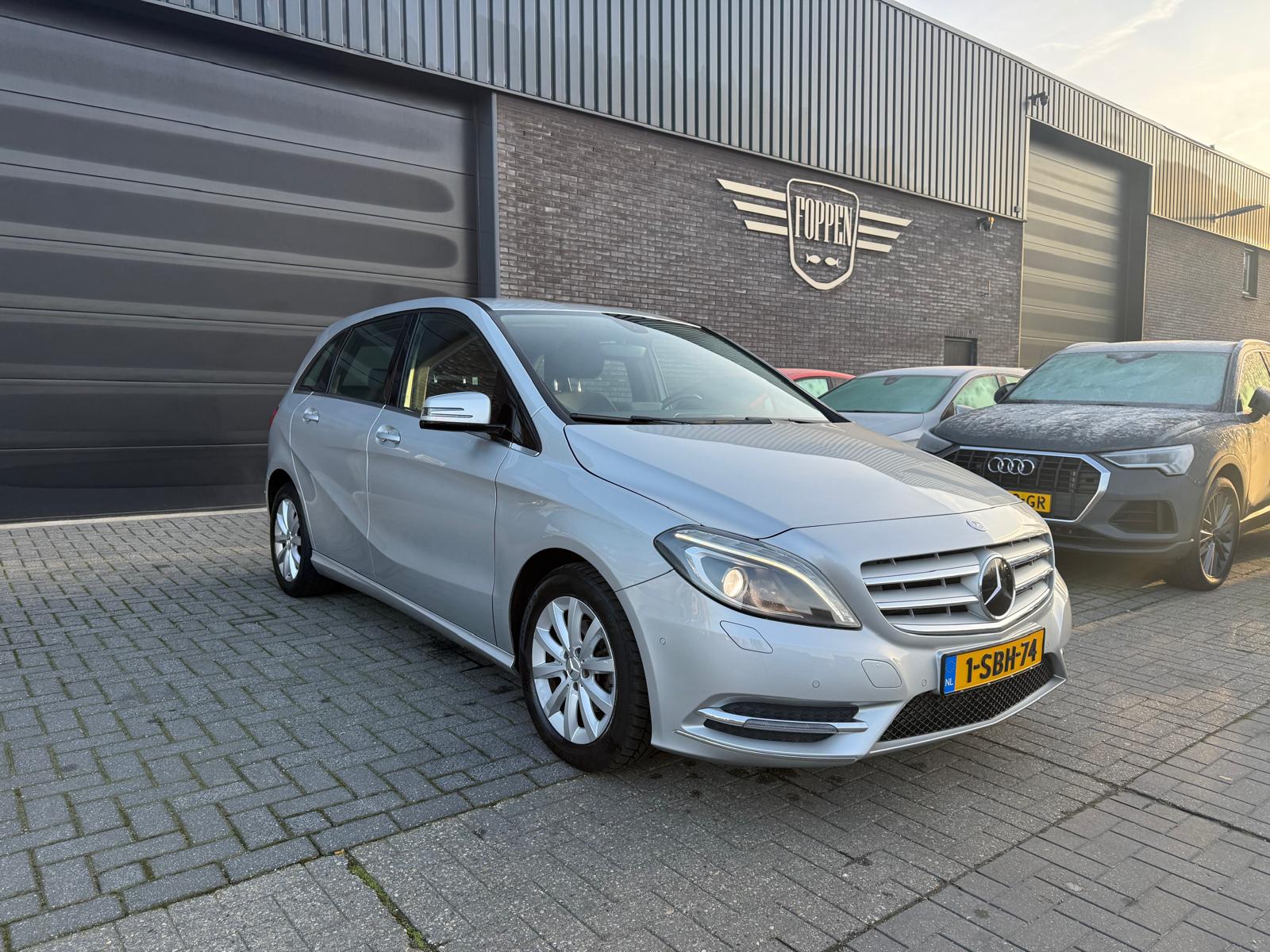 Mercedes-Benz B-klasse 180 Ambition | 2E EIGENAAR |3/6/12MND GARANTIE | AUTOMAAT | CRUISE | NAVI | XENON | LMV |