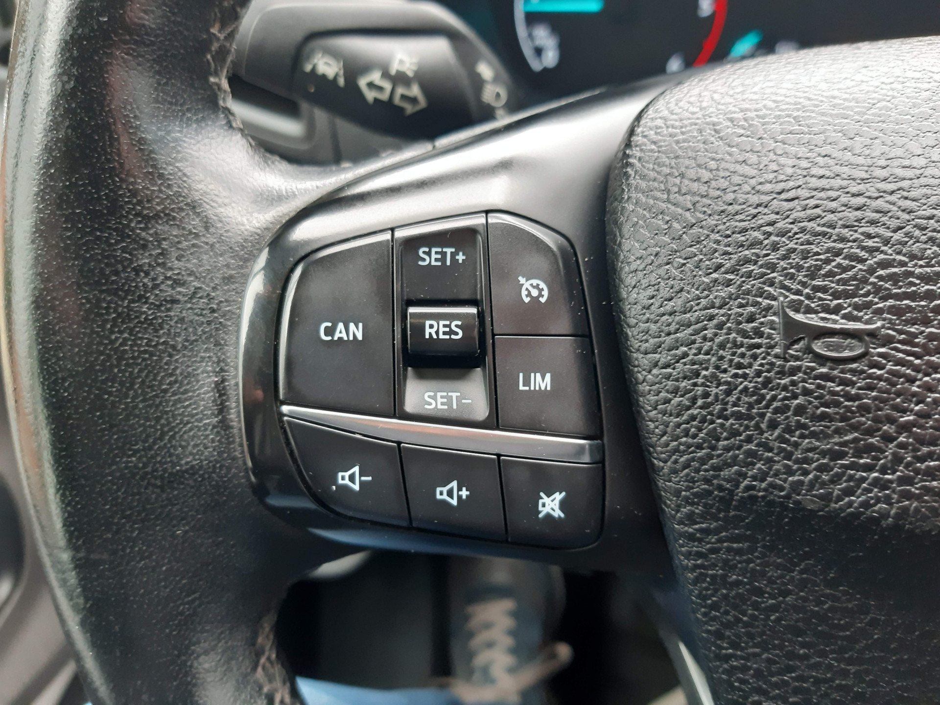 Ford Transit 2.0 TDCI 170Pk Koelwagen Laadklep EURO-6 Kühlwagen Dubbellucht achteras