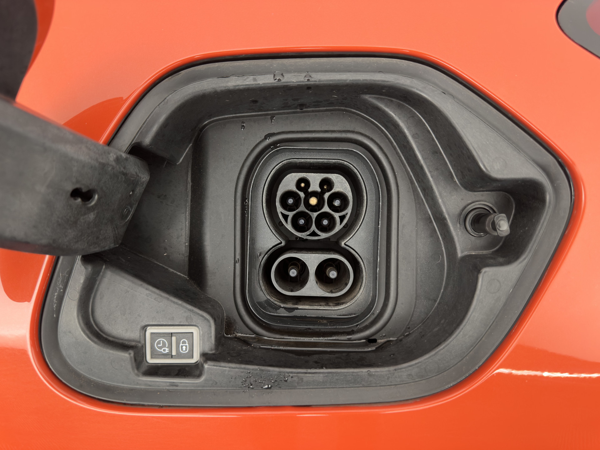 Opel Corsa-e Elegance 50 kWh [3-FASE] {SOH-90%} (INCL-BTW) Aut.*FULL-LED | DIGI-COCKPIT | LEATHER-MICROFIBRE | CARPLAY | CAMERA | ECC | KEYLESS | CRUISE | DAB | 16'' ALU*