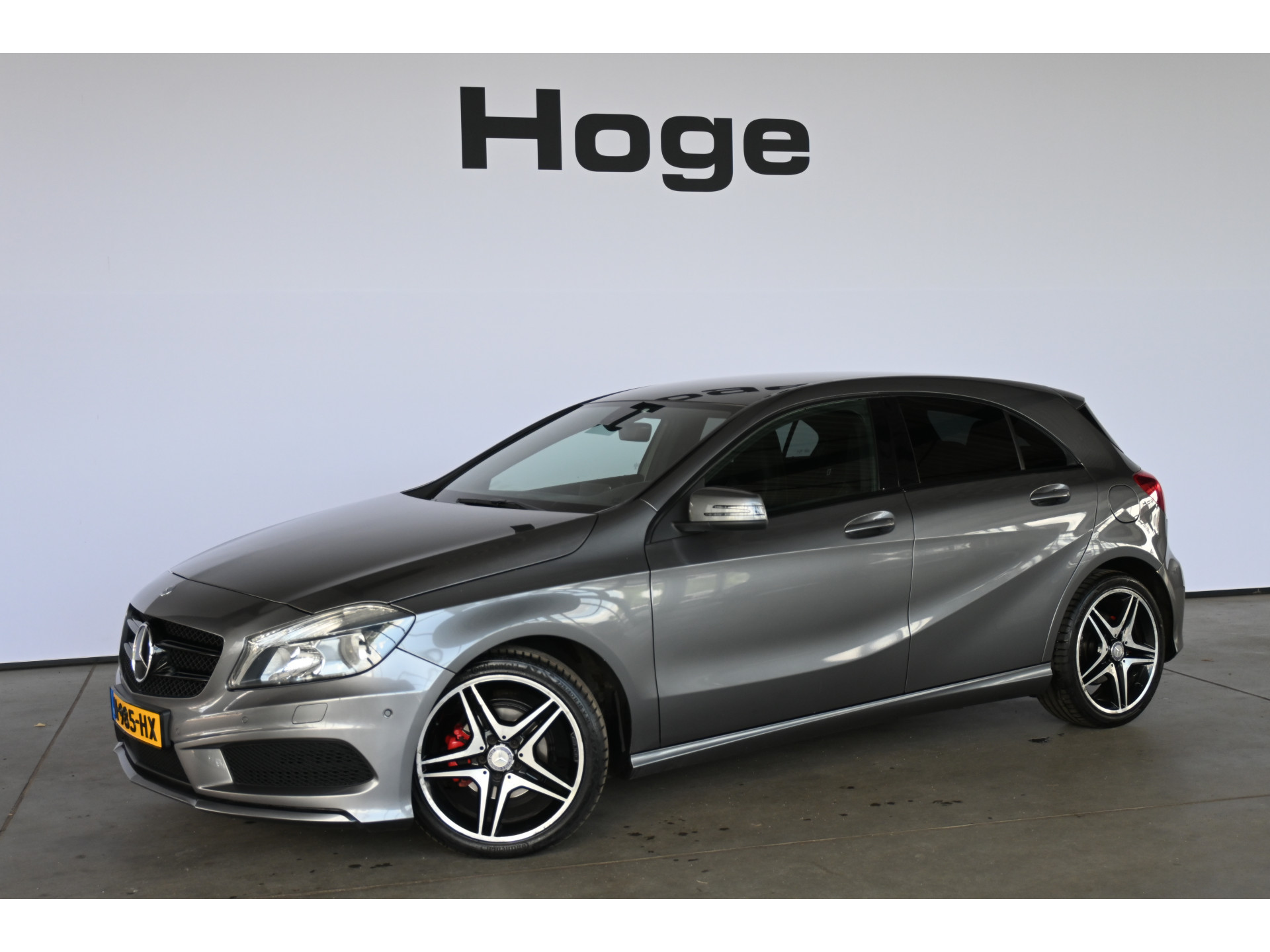 Mercedes-Benz A-klasse 180 CDI AMG Automaat Airco Navigatie Stoelverwarming Rijklaarprijs Inruil Mogelijk!