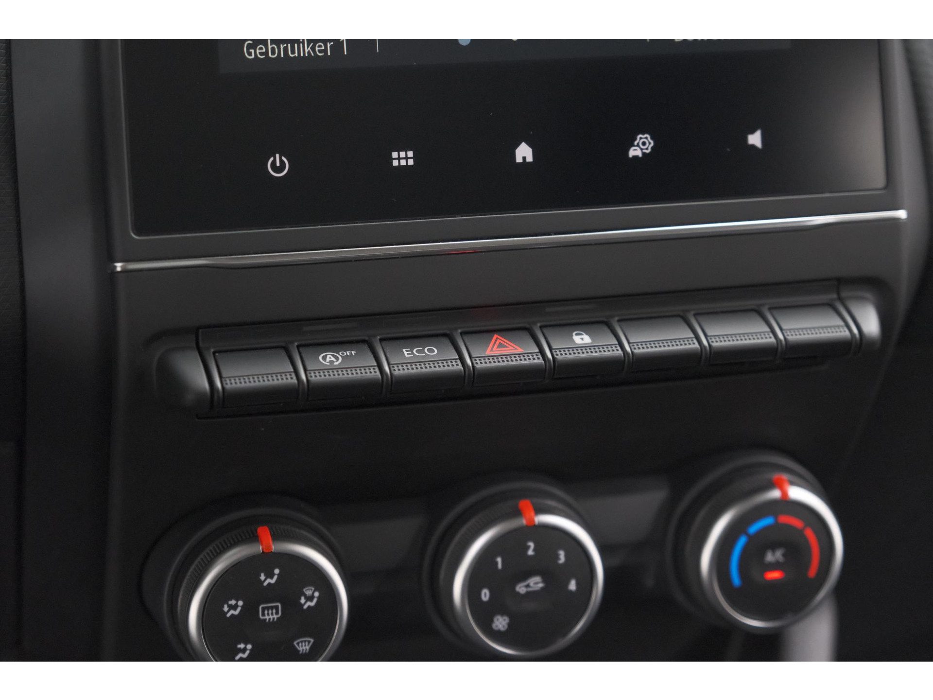 Renault Clio TCe 90 Equilibre | Parkeersensoren | Apple Carplay | Cruise Control | Airco