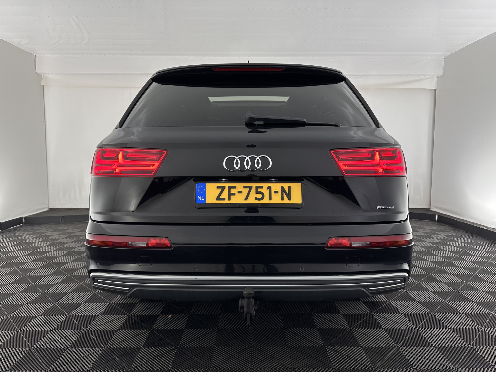 Audi Q7 3.0 TDI e-tron Quattro Sport (Plug-In) Aut. *PANO | LEATHER | ADAPTIVE-CRUISE | MATRIX-LED | BOSE-AUDIO | BLINDSPOT | MEMORY-PACK | DIGI-COCKPIT | HEATED-SPORTSEATS | NAVI-FULLMAP | CAMERA | HEAD-UP | SHIFTPADDLES | TOWBAR | 21"*