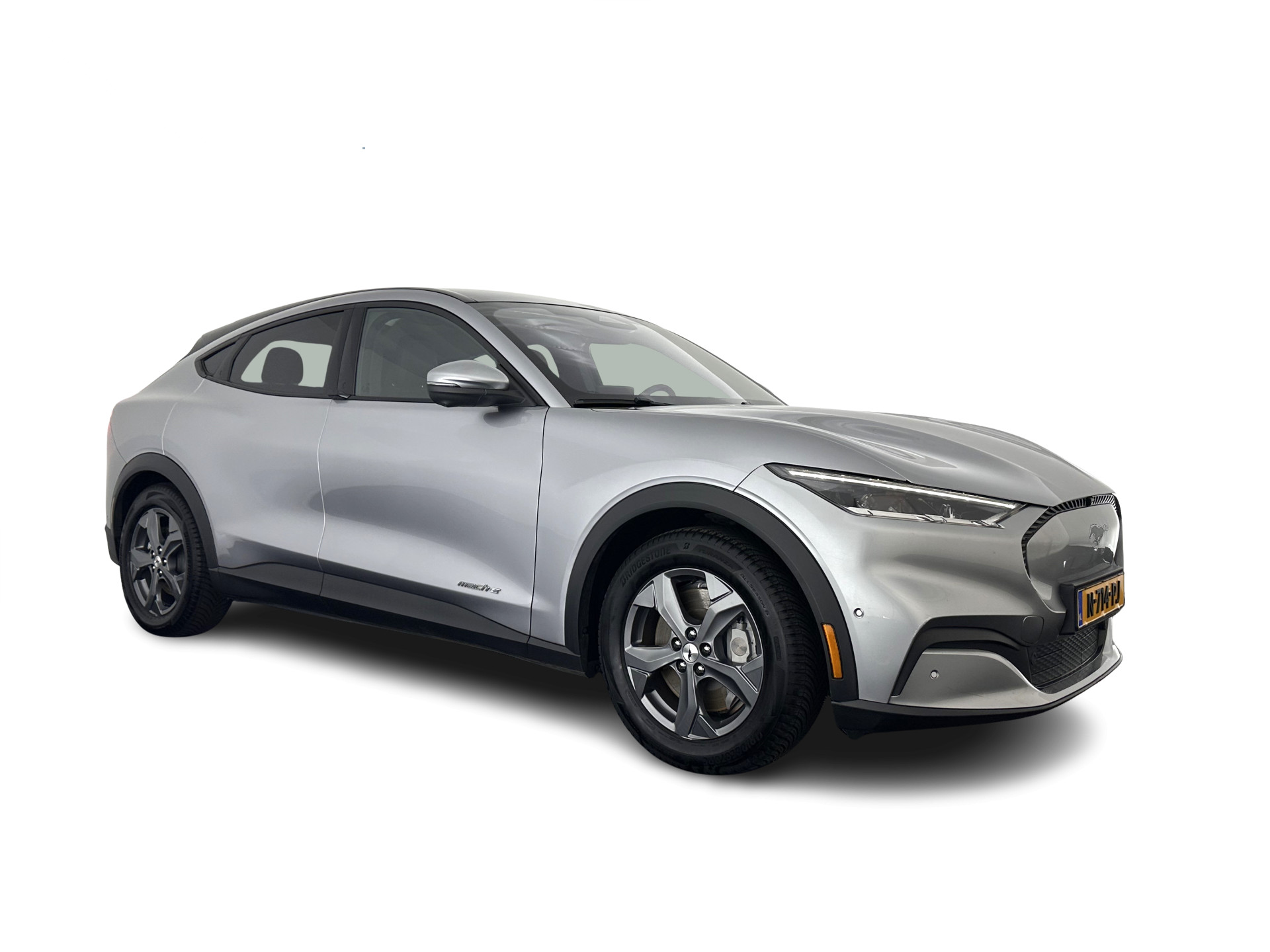 Ford Mustang Mach-E RWD 75 kWh [ 3-Fase ] (INCL.BTW) *LEATHER | FULL-LED | DAB | DIGI-COCKPIT | KEYLESS | NAVI-FULLMAP | CARPLAY | HEATED-COMFORTSEATS | TOPVIEW | ADAPTIVE-CRUISE | PRIVACY-GLASS | 18'' ALU*