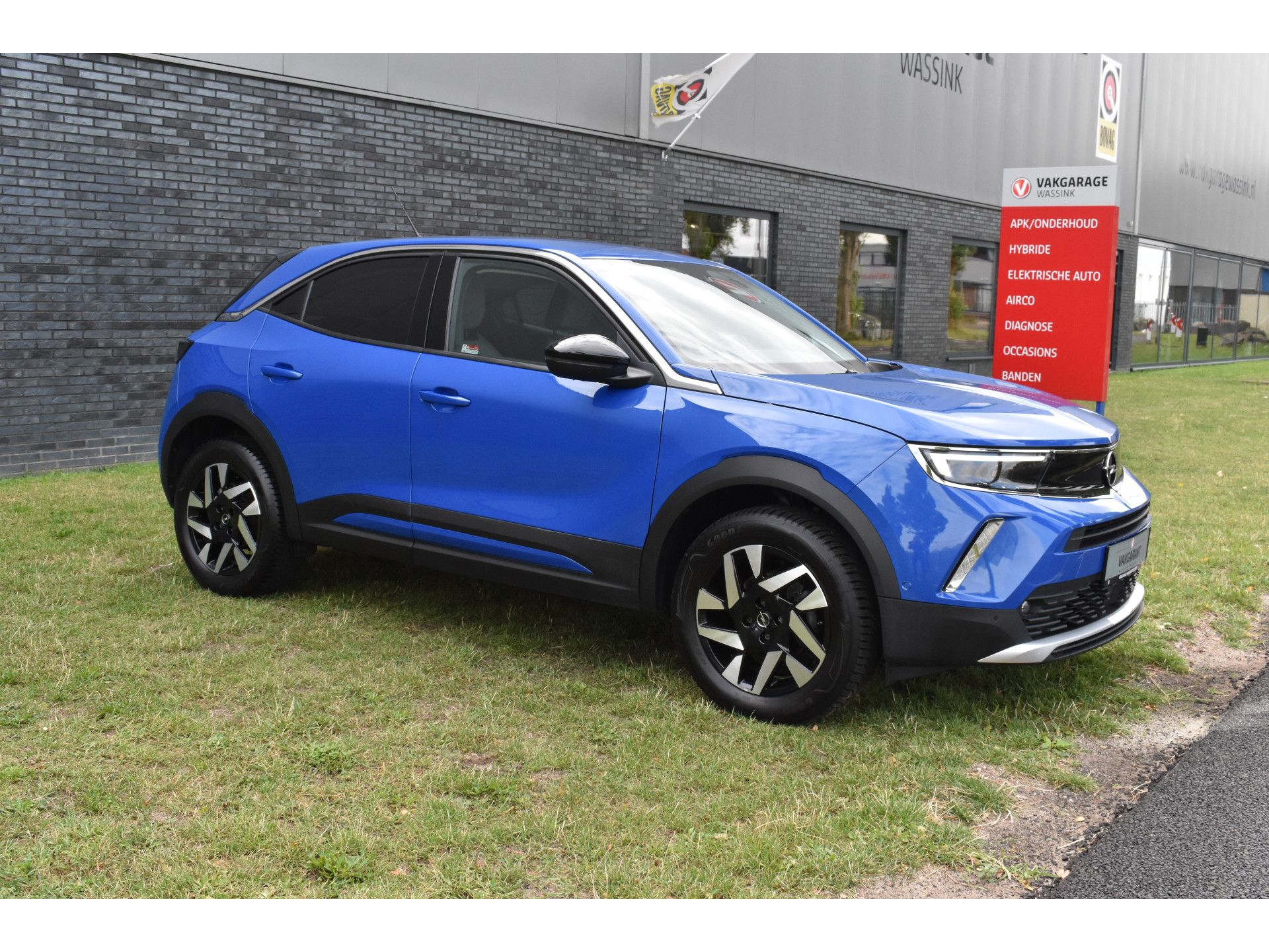 Opel Mokka 1.2 Turbo Elegance Automaat Navi/Carplay Stoelverwarming Juni 2023