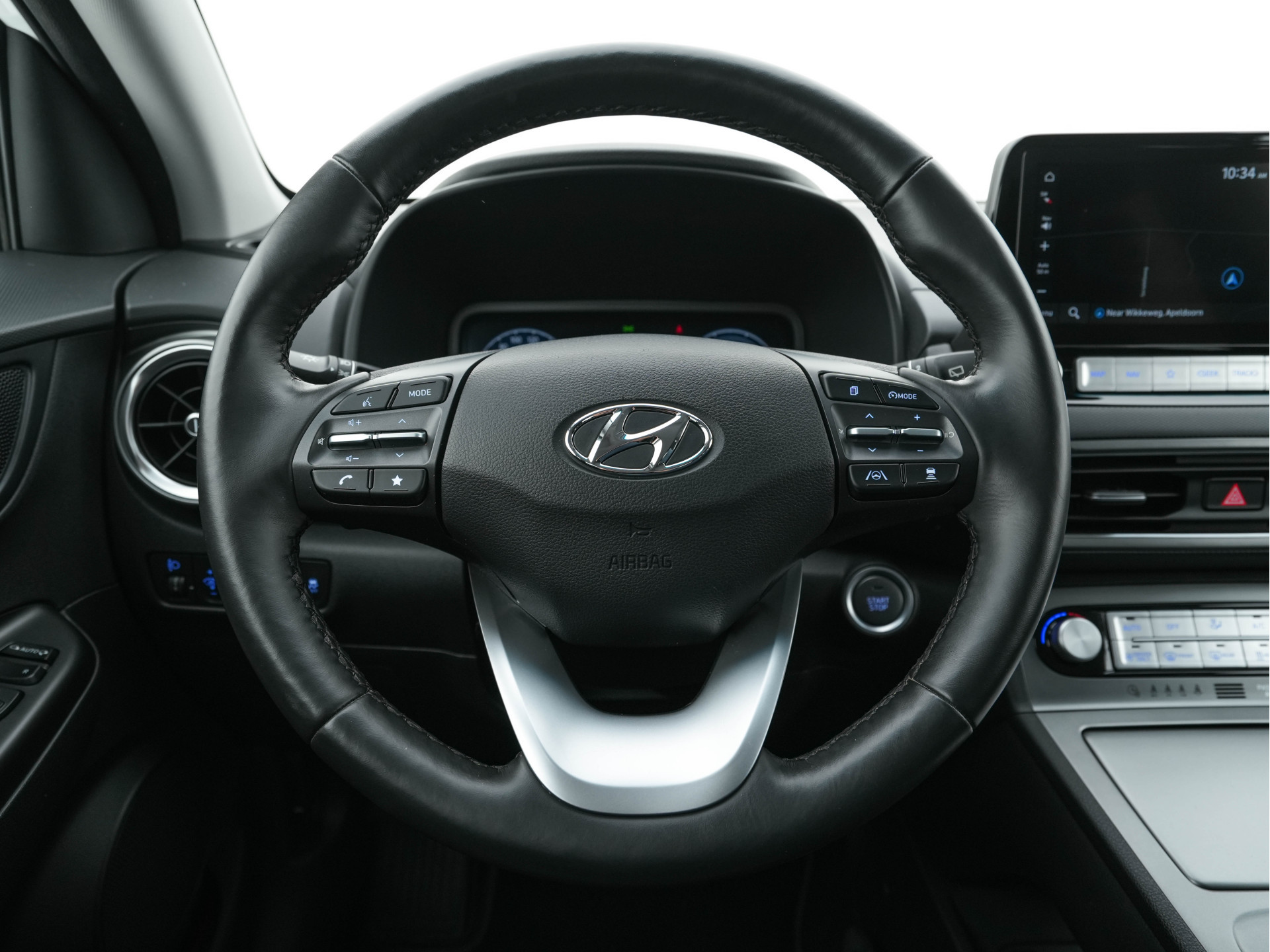Hyundai Kona EV Fashion 39 kWh [ 3-Fase ] {SOH-100%} (INCL-BTW) Aut. *HEAT-PUMP | NAVI-FULLMAP | DIGI-COCKPIT | FULL-LED | KRELL-AUDIO | LANE-ASSIST | KEYLESS | CAMERA | HEAD-UP | SHIFT-PADDLES | DAB | ADAPT.CRUISE | COMFORT-SEATS | 17 "ALU*