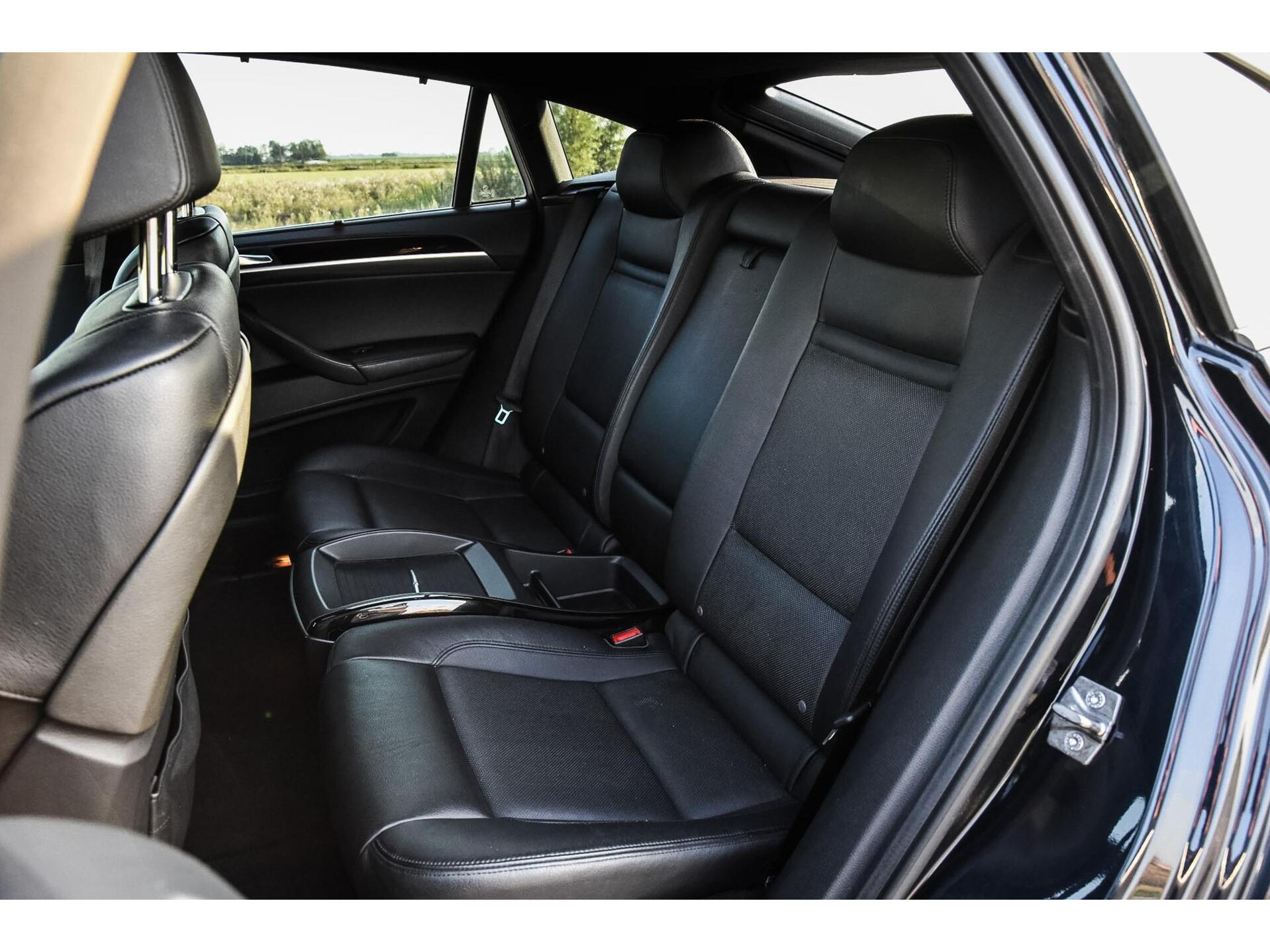 BMW X6 M 4.4 V8 555PK LCI | Pano | Soft-Close | Standkachel