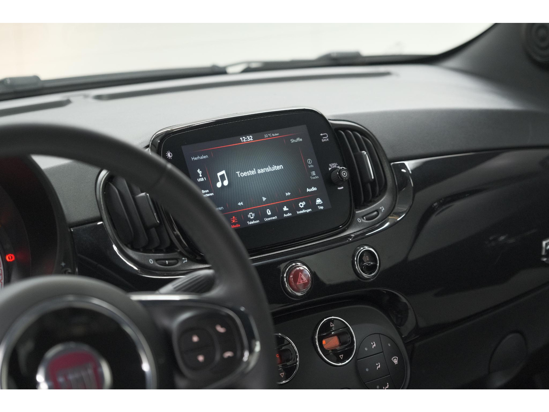 Fiat 500 C 1.0 Hybrid Dolcevita | Apple Carplay | Parkeersensoren | Climate Control