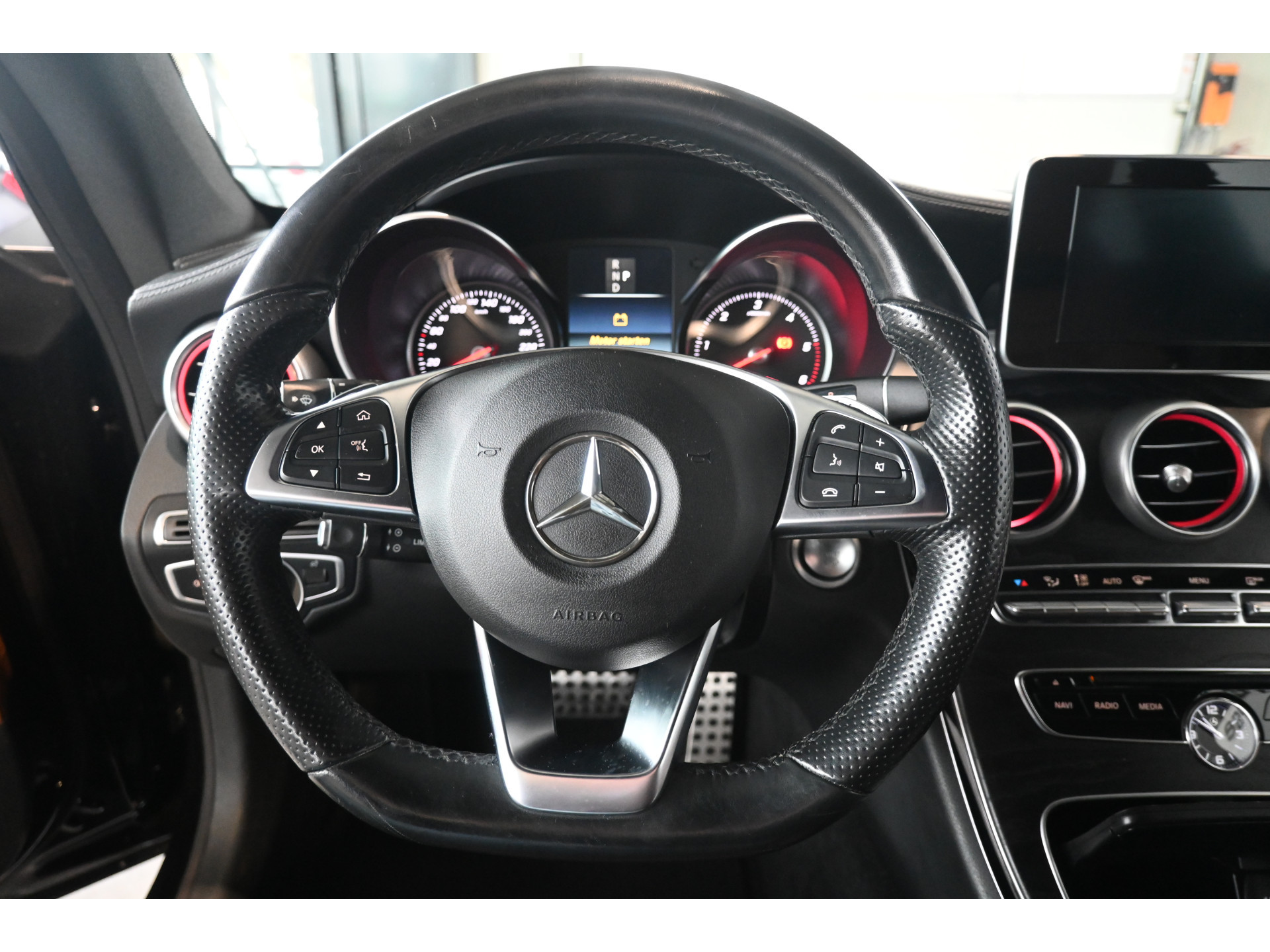 Mercedes-Benz C-klasse Coupé 220 d Edition 1 Automaat Clima Navigatie Leder Stoelverwarming Rijklaarprijs Inruil Mogelijk!