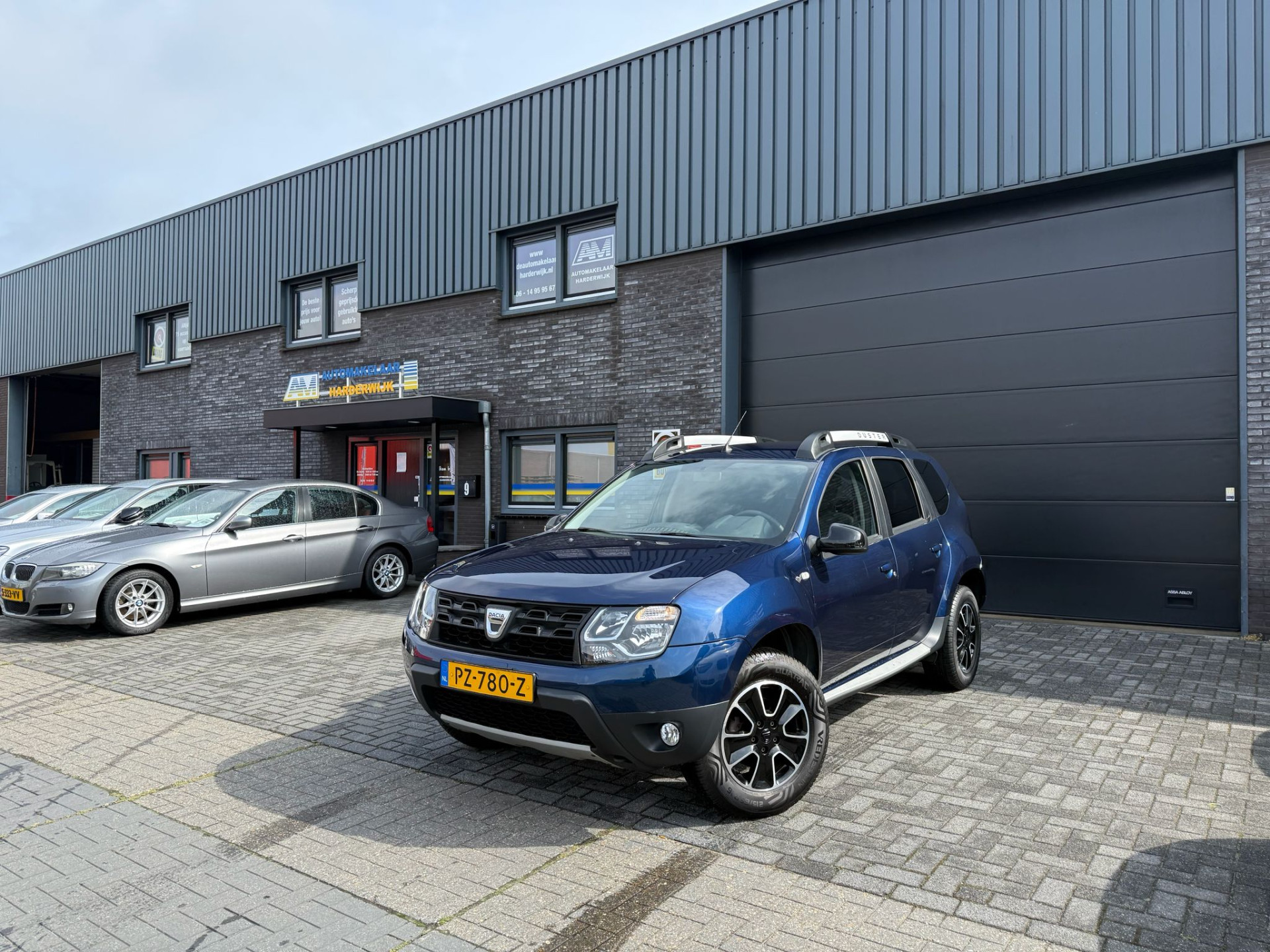 Dacia Duster 1.2 TCe 4x2 Blackshadow | 1E EIGENAAR | 3/6/12MND GARANTIE | CRUISE | NAVI | DAB | AIRCO | LMV | ELECRAMEN |