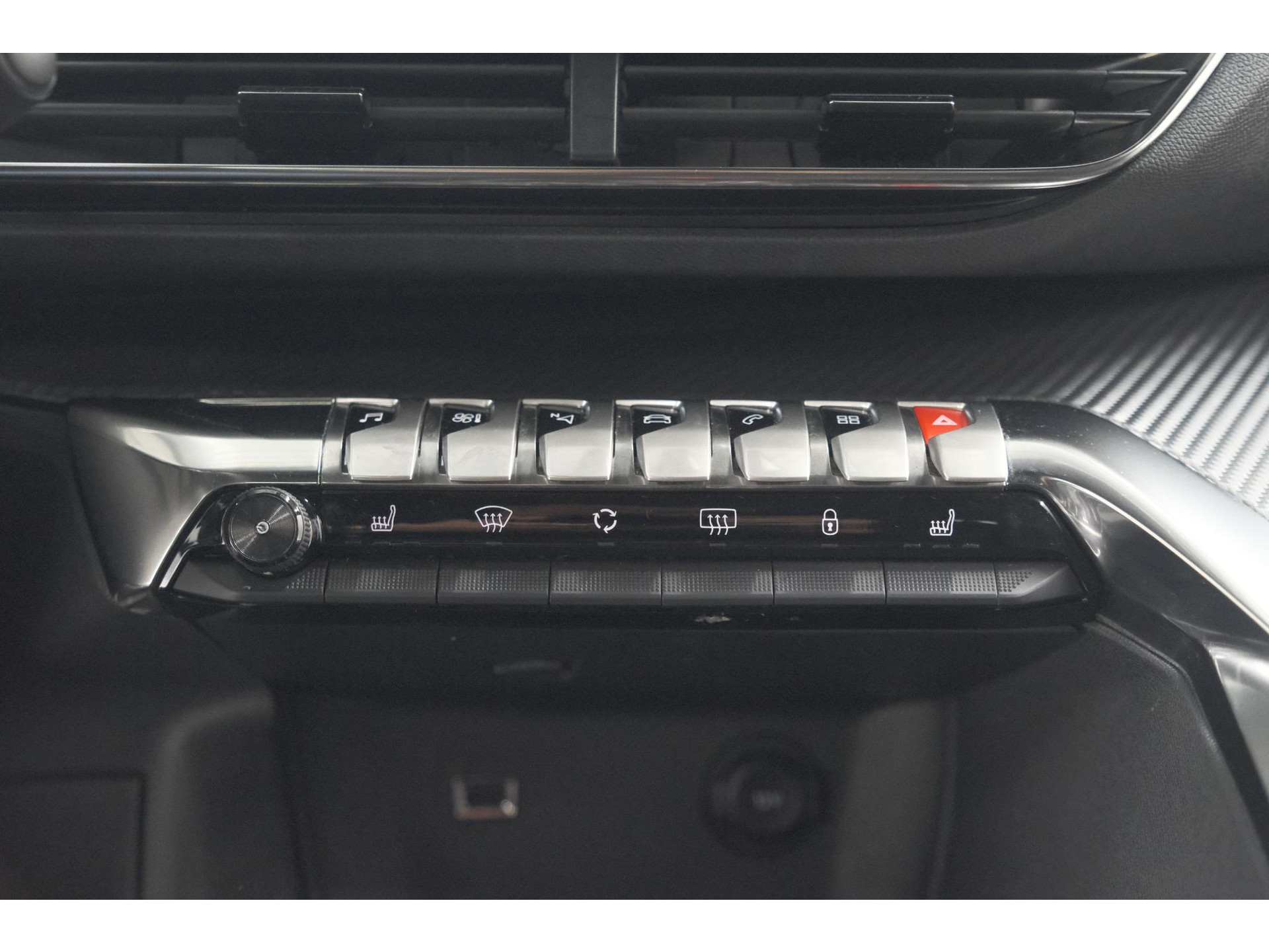 Peugeot 5008 PureTech 130 EAT8 Active Pack | 7 Zitplaatsen | Camera | Navigatie | Apple Carplay | Parkeersensoren