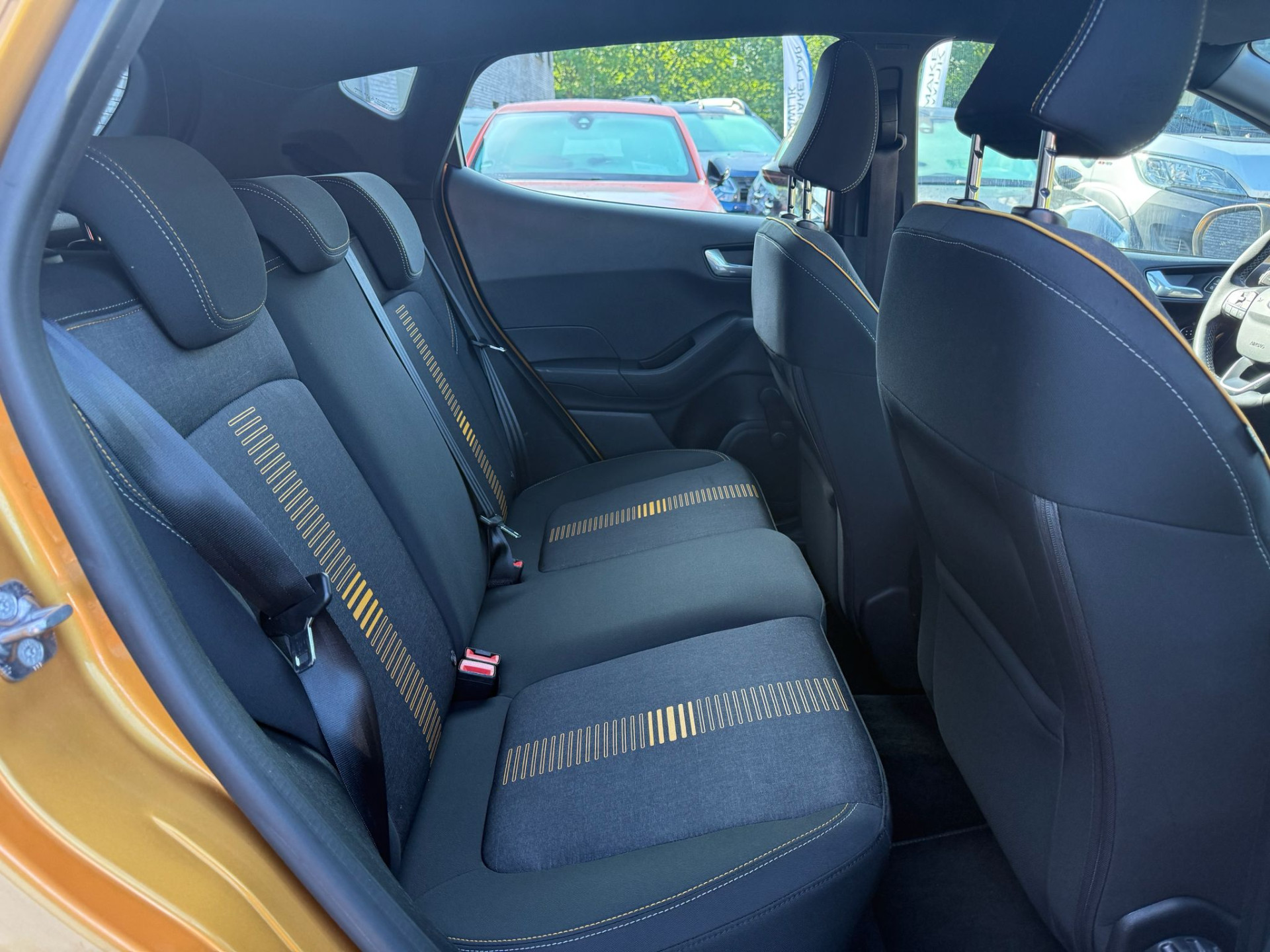 Ford Fiesta 1.0 EcoBoost Active First Edition | 2E EIGENAAR | 3/6/12MND GARANTIE | AIRCO | CRUISE | DAB | CARPLAY | TREKHAAK | NAVI |