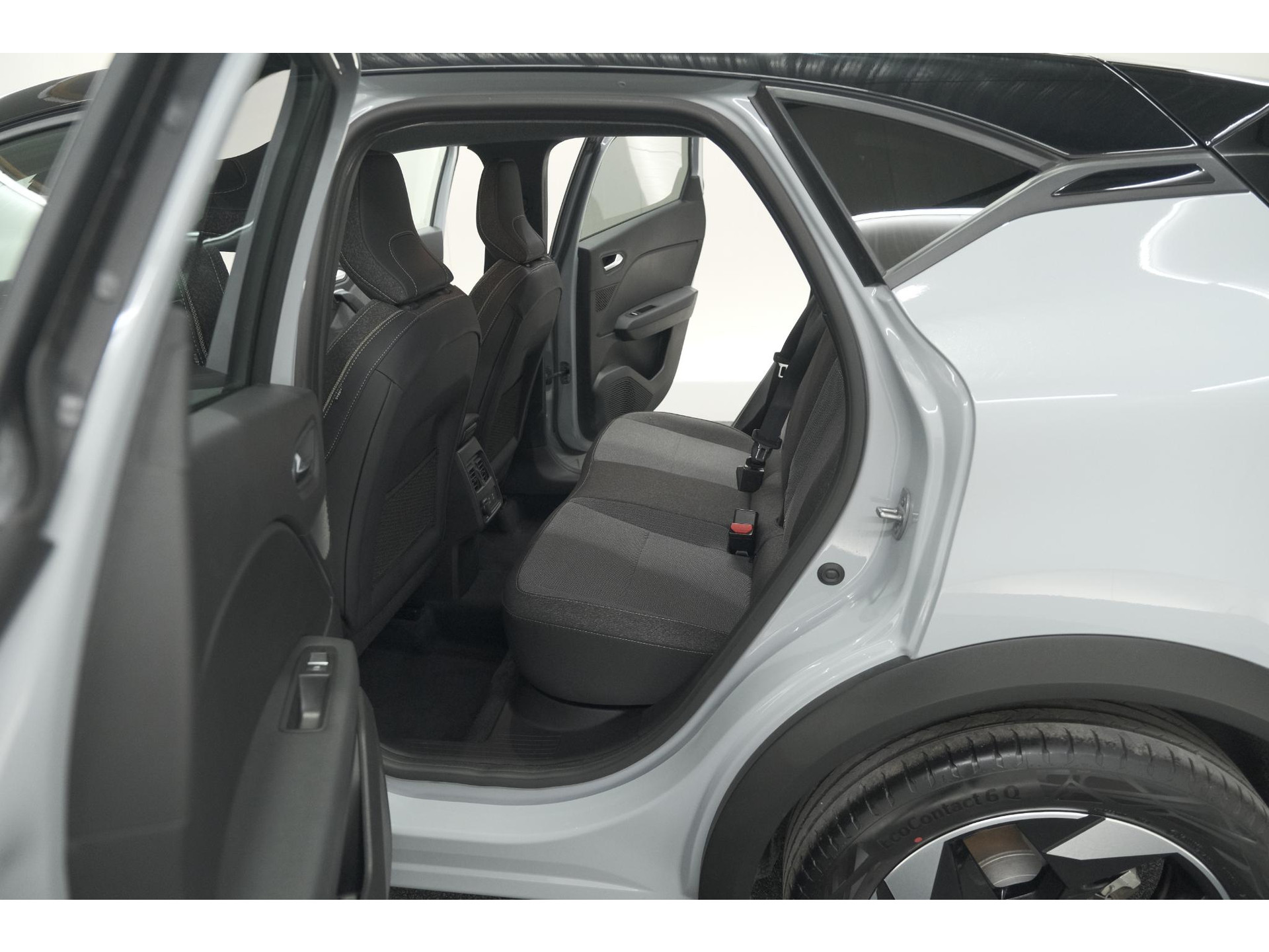 Renault Captur Mild Hybrid 160 EDC Techno | Camera | Navigatie | Apple Carplay | Pack Full Screen