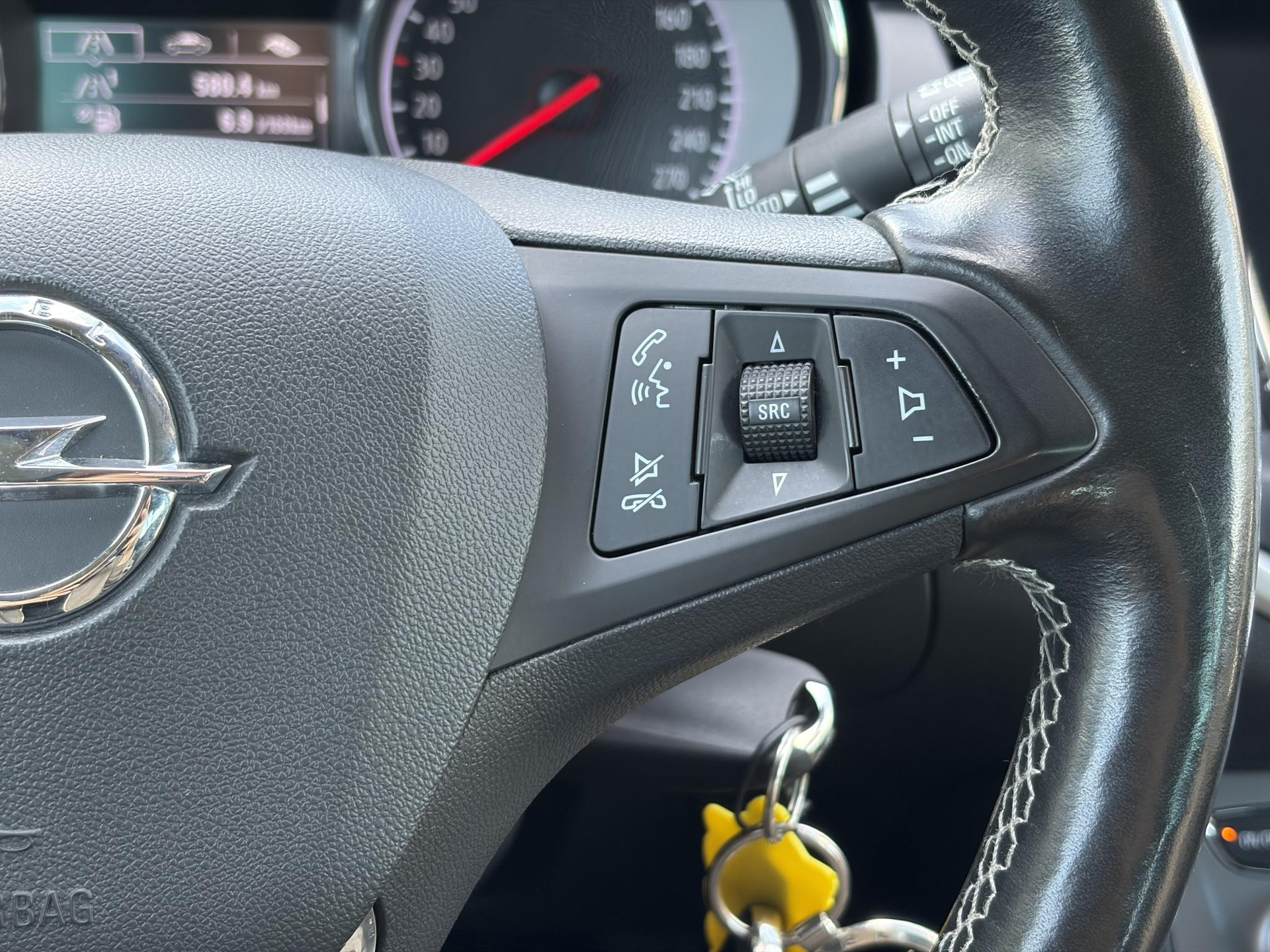 Opel Astra Sports Tourer 1.4 Turbo Online Edition ✓150pk✓2e Eigenaar✓Camera✓Carplay✓Navi✓Pdc V+A✓Stoelverw✓Stuurverw✓Clima✓Cruise✓Lm velgen✓6 Bak✓Comfortstoelen✓Dealer Onderhouden✓N.A.P✓Bj 12-2018✓Apk tot 01-2027