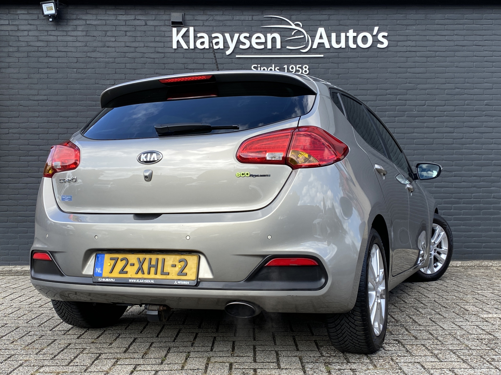 Kia Cee'd 1.6 GDI Super Pack 136 pk | navigatie | trekhaak | all season banden | keyless go | camera