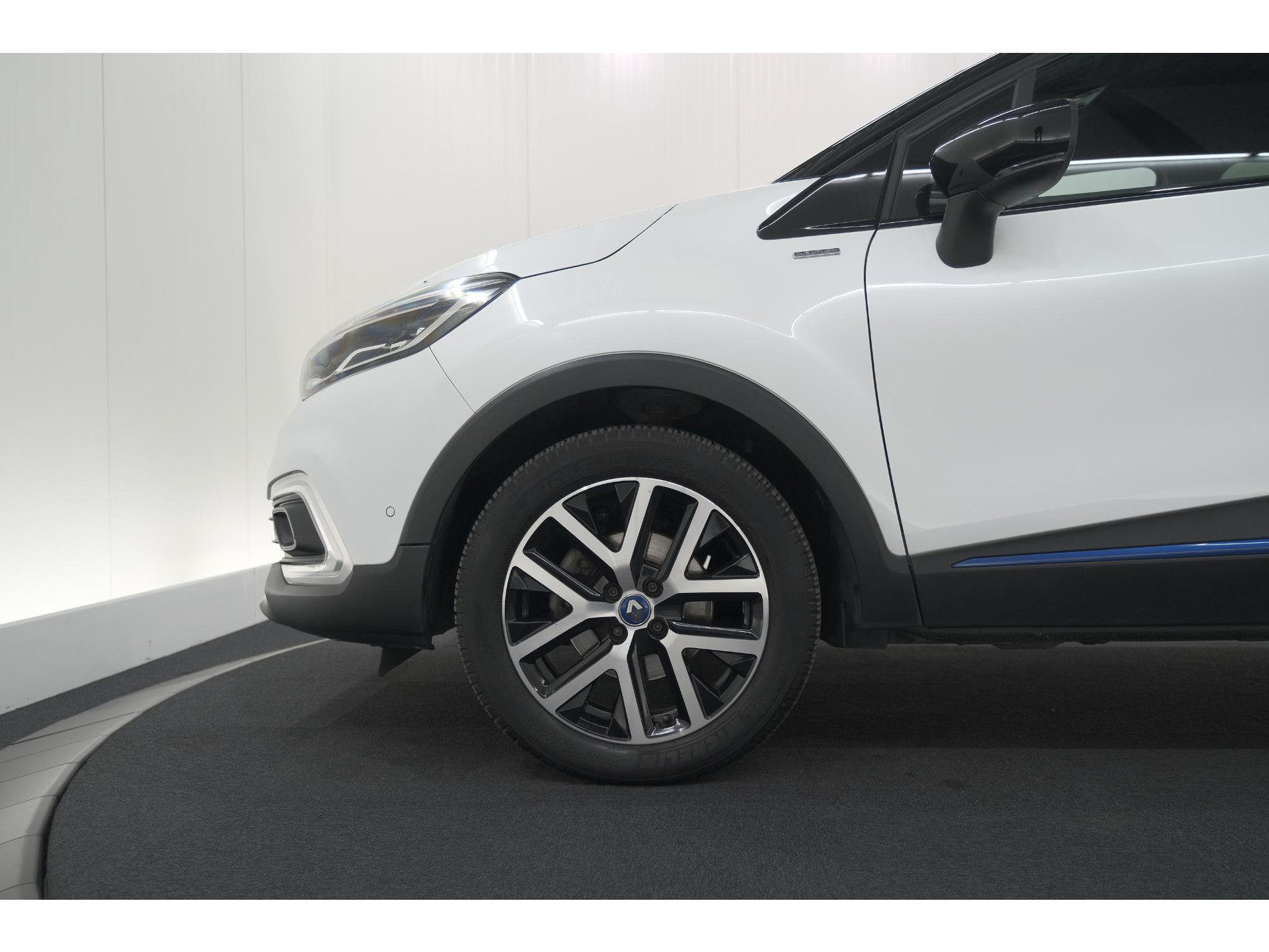 Renault Captur TCe 150 EDC S-Version | Trekhaak| Camera | Dodehoekdetectie | Navigatie