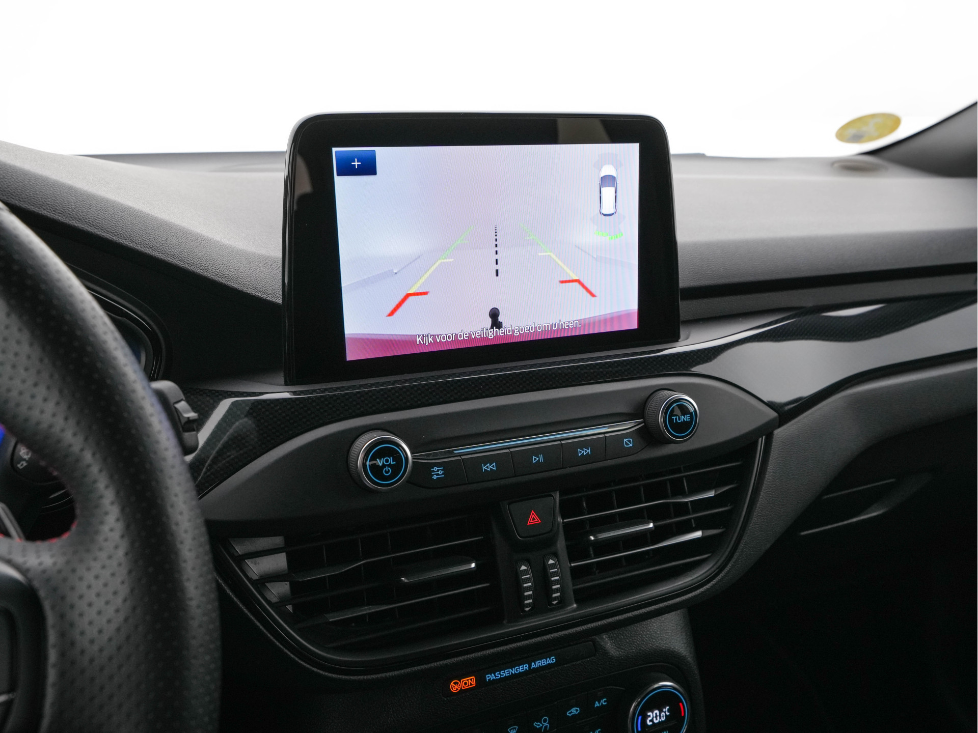 Ford Focus Wagon 2.0 ST-Line-X Business EcoBlue (INCL-BTW) Aut. *ADAPTIVE-CRUISE | DIGI-COCKPIT | KEYLESS | CAMERA | NAVI-FULLMAP | HEATED-SPORTSEATS | DAB+ | SHIFT-PADDLES | ECC | PDC | TOWBAR | 18''ALU*