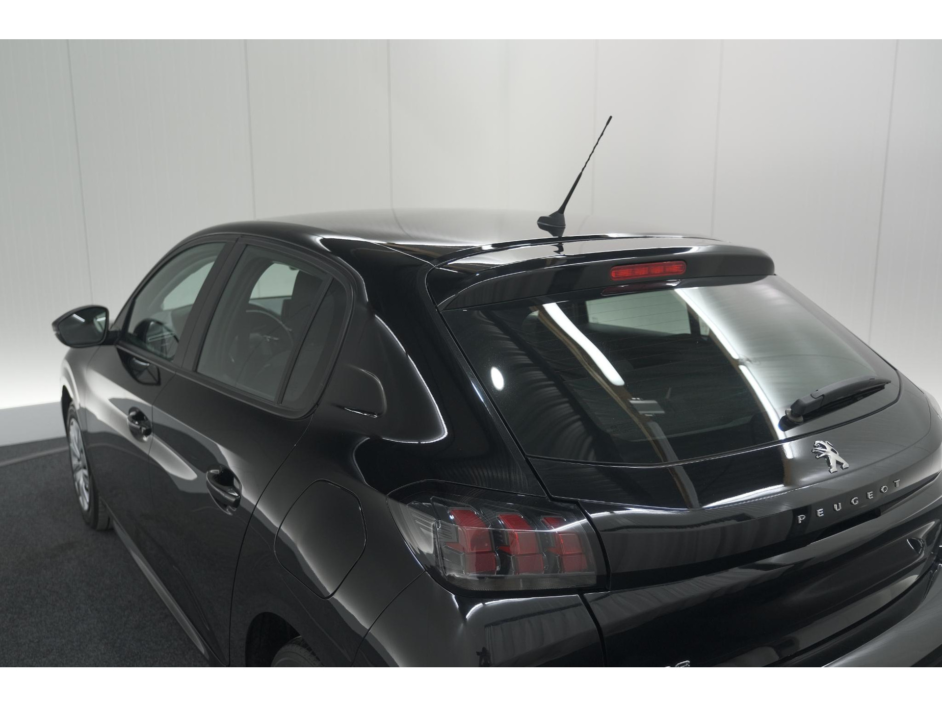 Peugeot 208 PureTech 75 Active | Apple Carplay | Cruise Control | Airco