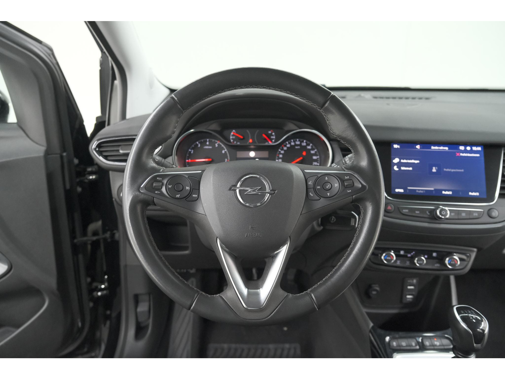 Opel Crossland 110 Turbo Business Elegance | Camera | Dodehoekdetectie | Navigatie | Apple Carplay