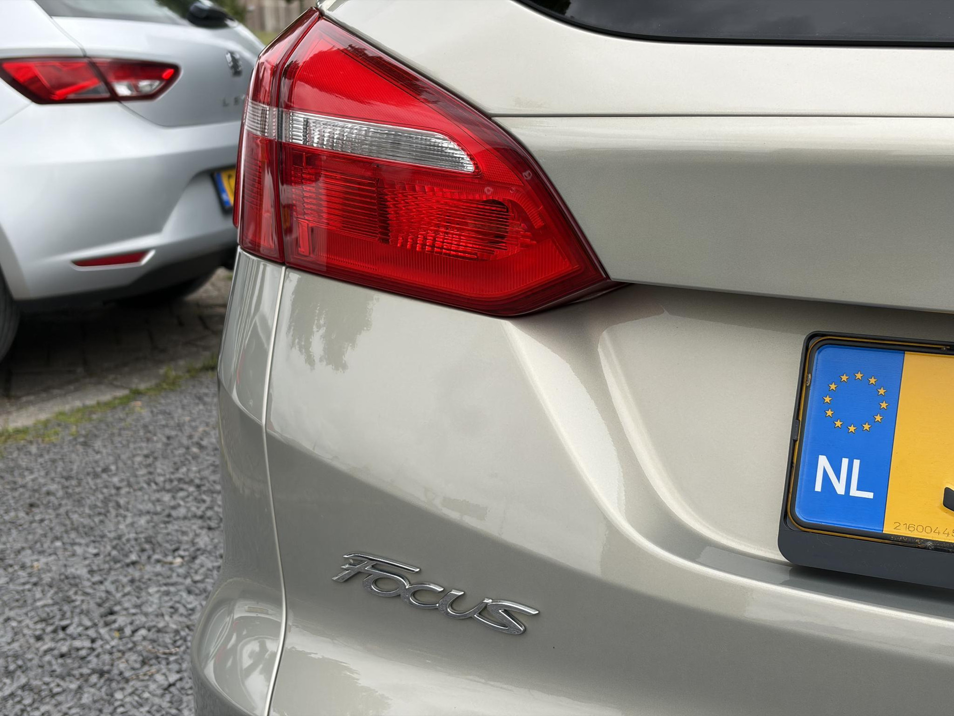 Ford Focus Wagon 1.5 Titanium Edition 1e Eigenaar,150pk,Navi,Camera,6 Bak,Stoelverw,Stuurverw,Leder,Lm velgen,Pdc V+A,Elekt.stoelen,Recent beurt gehad,Apk tot 03-2027