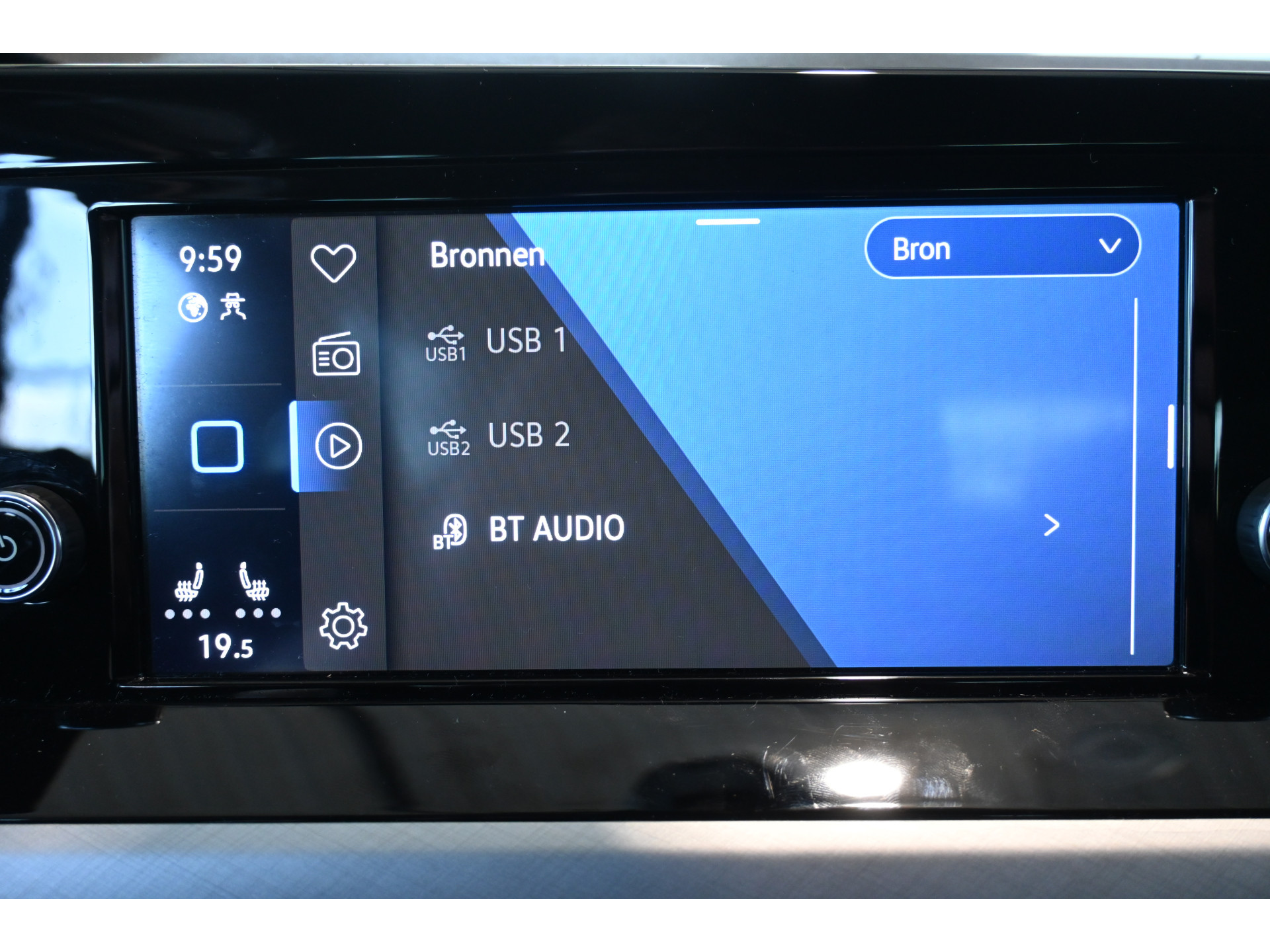 Volkswagen Golf 1.5 eTSI R-Line Automaat Clima Carplay Cruise Control Rijklaarprijs Inruil Mogelijk!