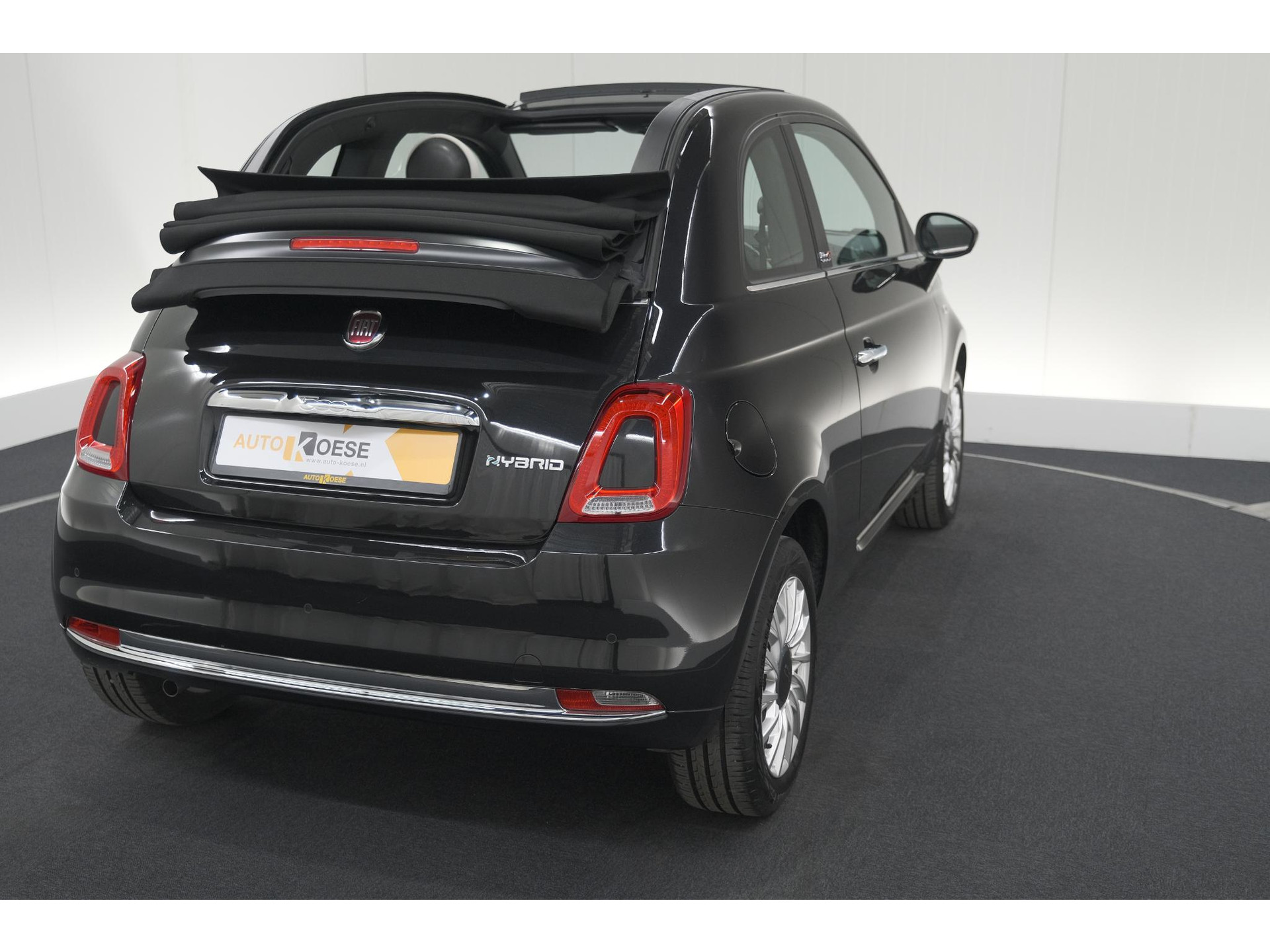 Fiat 500 C 1.0 Hybrid Dolcevita | Elektrisch Vouwdak | Apple Carplay | Parkeersensoren | Climate Control