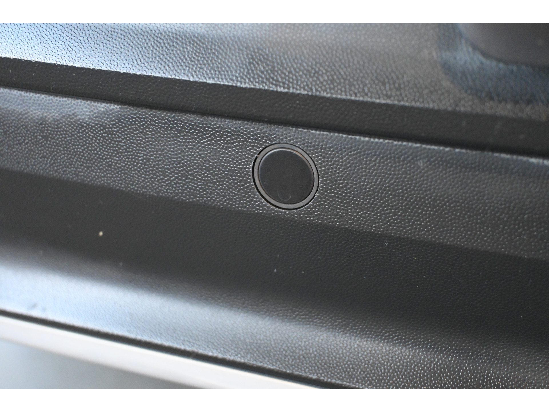 Volkswagen T-Roc 1.0 TSI Style Clima Adaptieve cruise Navigatie PDC Licht metaal Inruil mogelijk