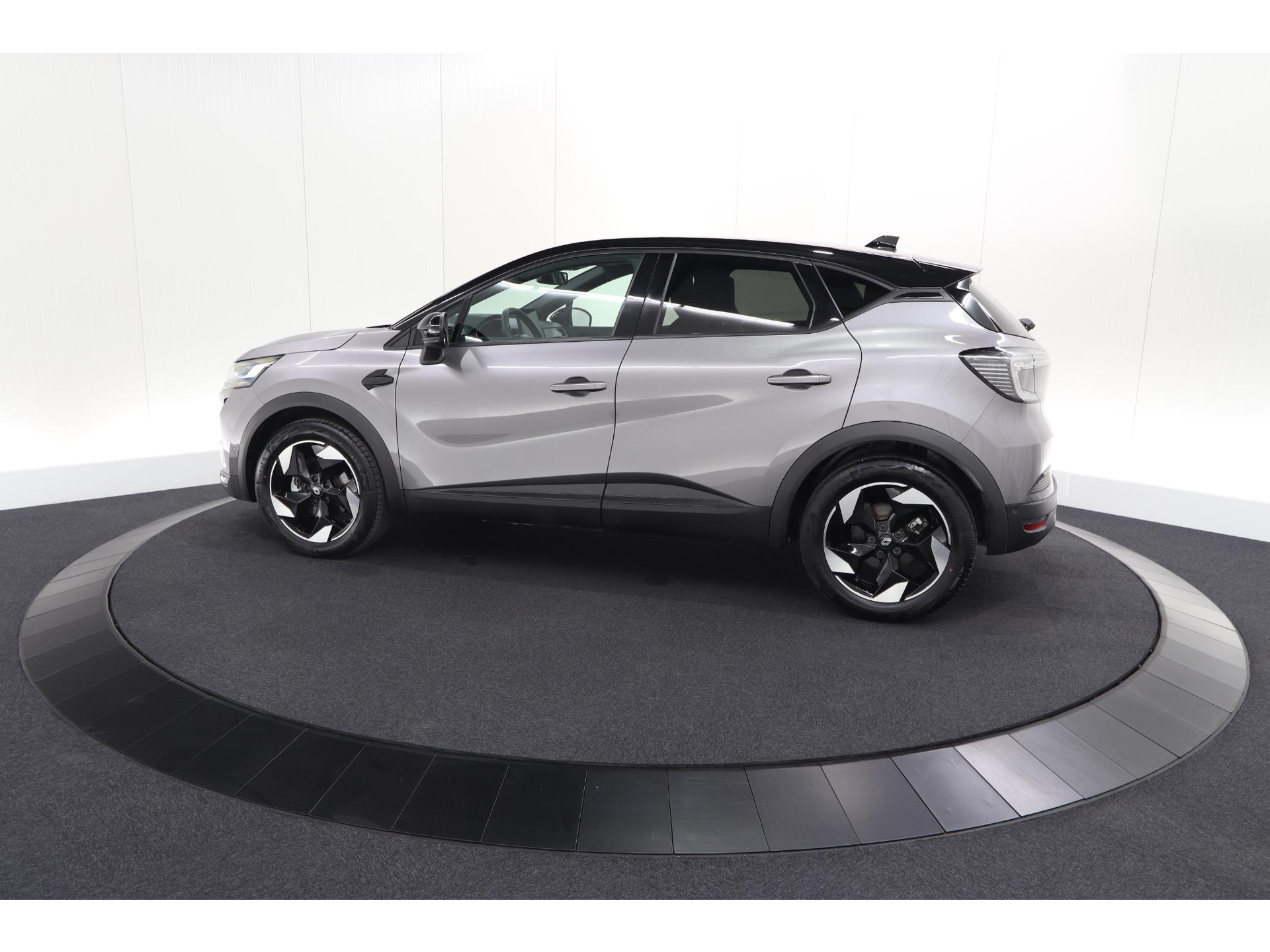 Renault Captur 1.6 E-Tech full hybrid 145 techno | Camera | Navigatie | Apple Carplay | Parkeersensoren