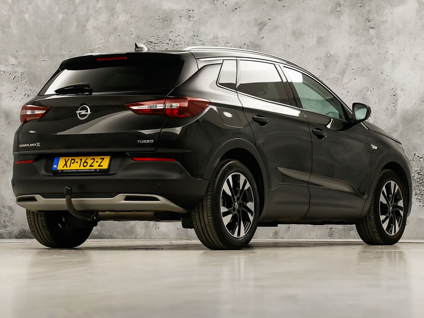 Opel Grandland X 1.2 Turbo Innovation (MEMORY SEAT, NAP, STOELVERWARMING/KOELING, APPLE CARPLAY, KEYLESS, GETINT GLAS, LANE ASSIST, STUURWIEL VERWARMD, NIEUWE APK, NIEUWSTAAT)