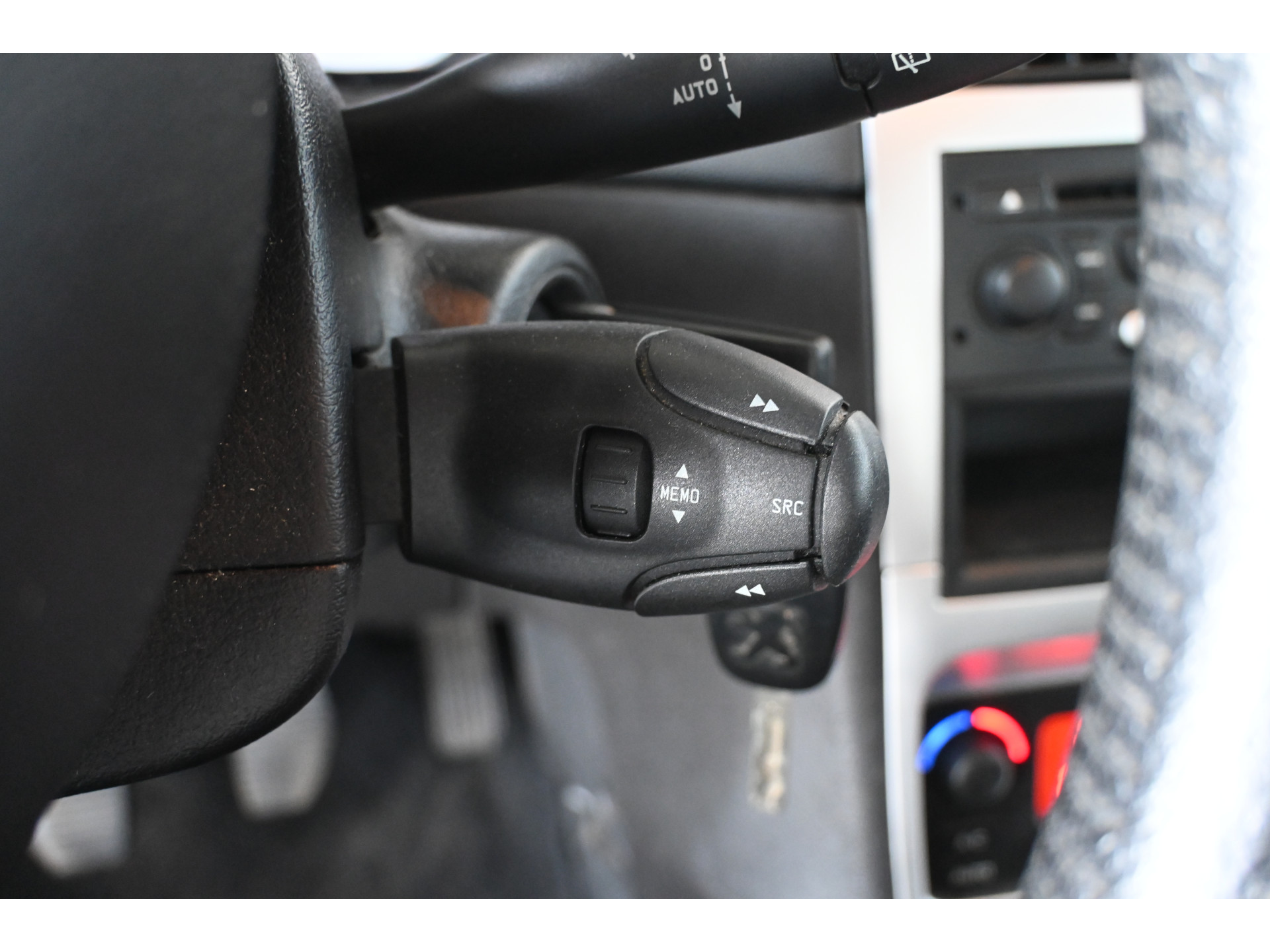 Peugeot 307 1.4-16V Premium Clima Cruise Control Trekhaak Nieuwe APK! Inruil Mogelijk!