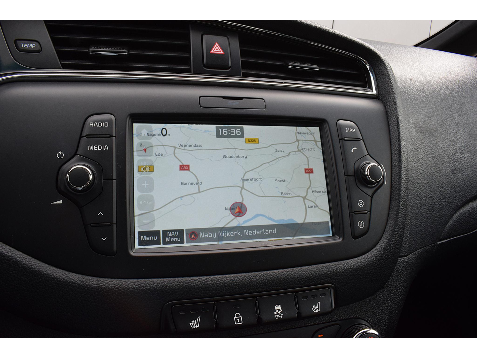 Kia cee'd Sportswagon 1.0 T-GDi GT-Line Summer Edition | Apple CarPlay | Pano | Stuur- en Stoelverwarming