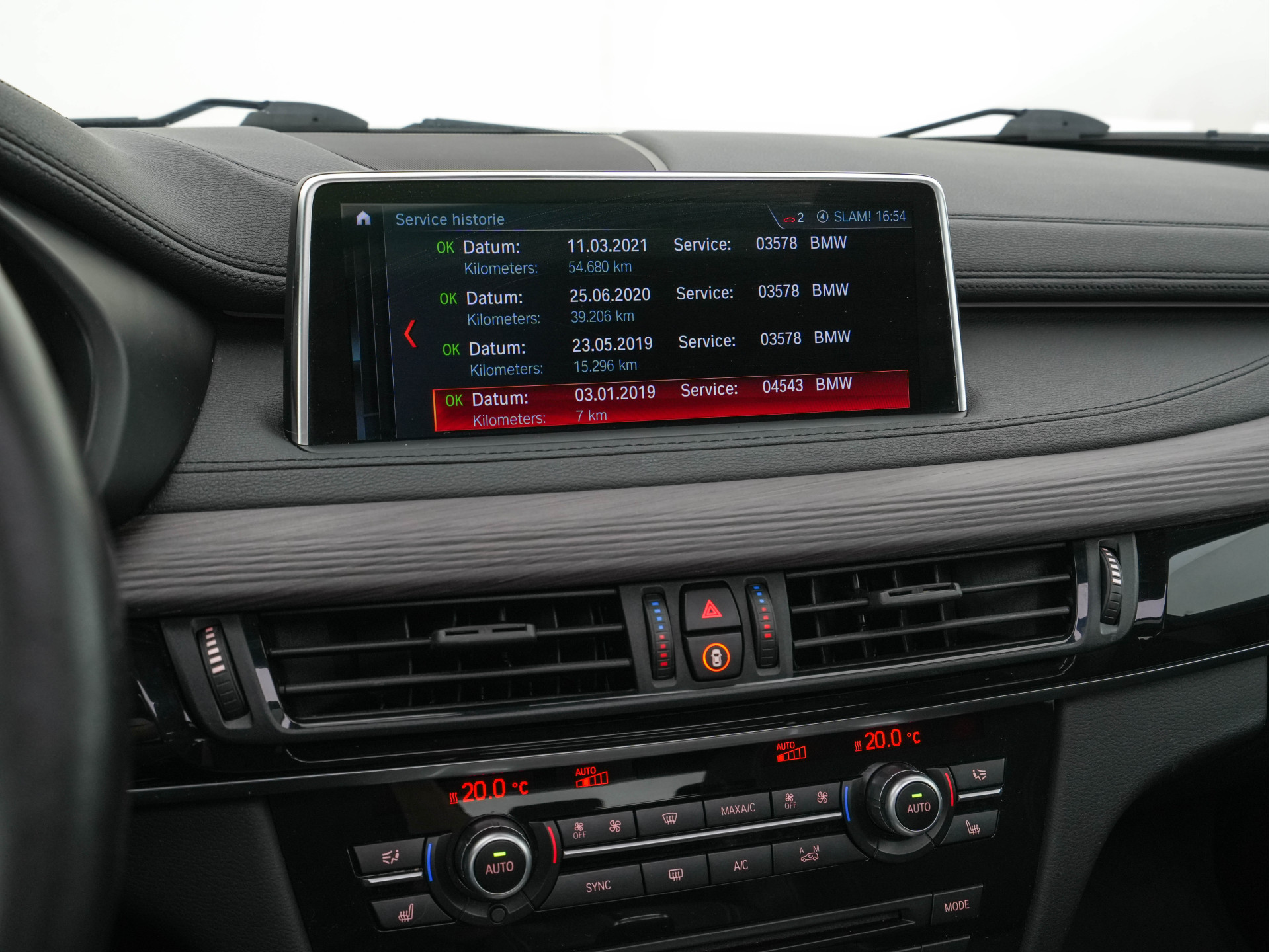 BMW X6 xDrive30d High Executive Design-Edition-Extravagance Aut. *PANO | LEATHER-ALCANTARA | FULL-LED | MEMORY-PACK | HEAD-UP | HIFI-SOUND | KEYLESS | DAB+ | BLIND-SPOT | CAMERA | HEATED-SPORTSEATS | SHIFTPADDLES | SOFTCLOSE | TOWBAR | 20''ALU*