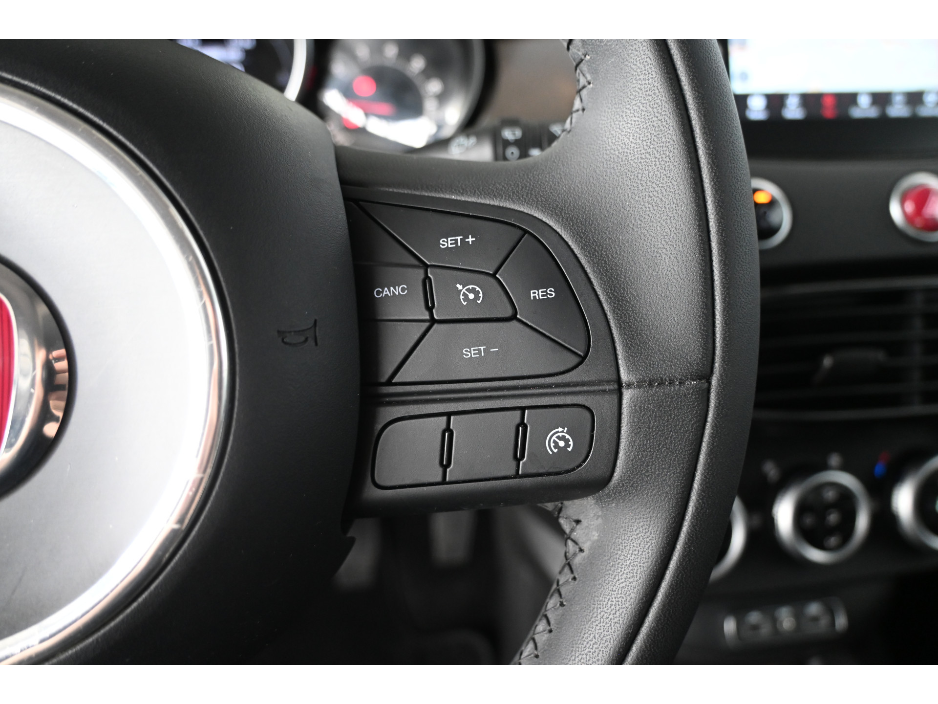Fiat 500 X Cross 1.4 Turbo MultiAir S-Design Cross Navigatie Clima Trekhaak Cruise control 1e Eigenaar 100% Onderhouden! Inruil Mogelijk!