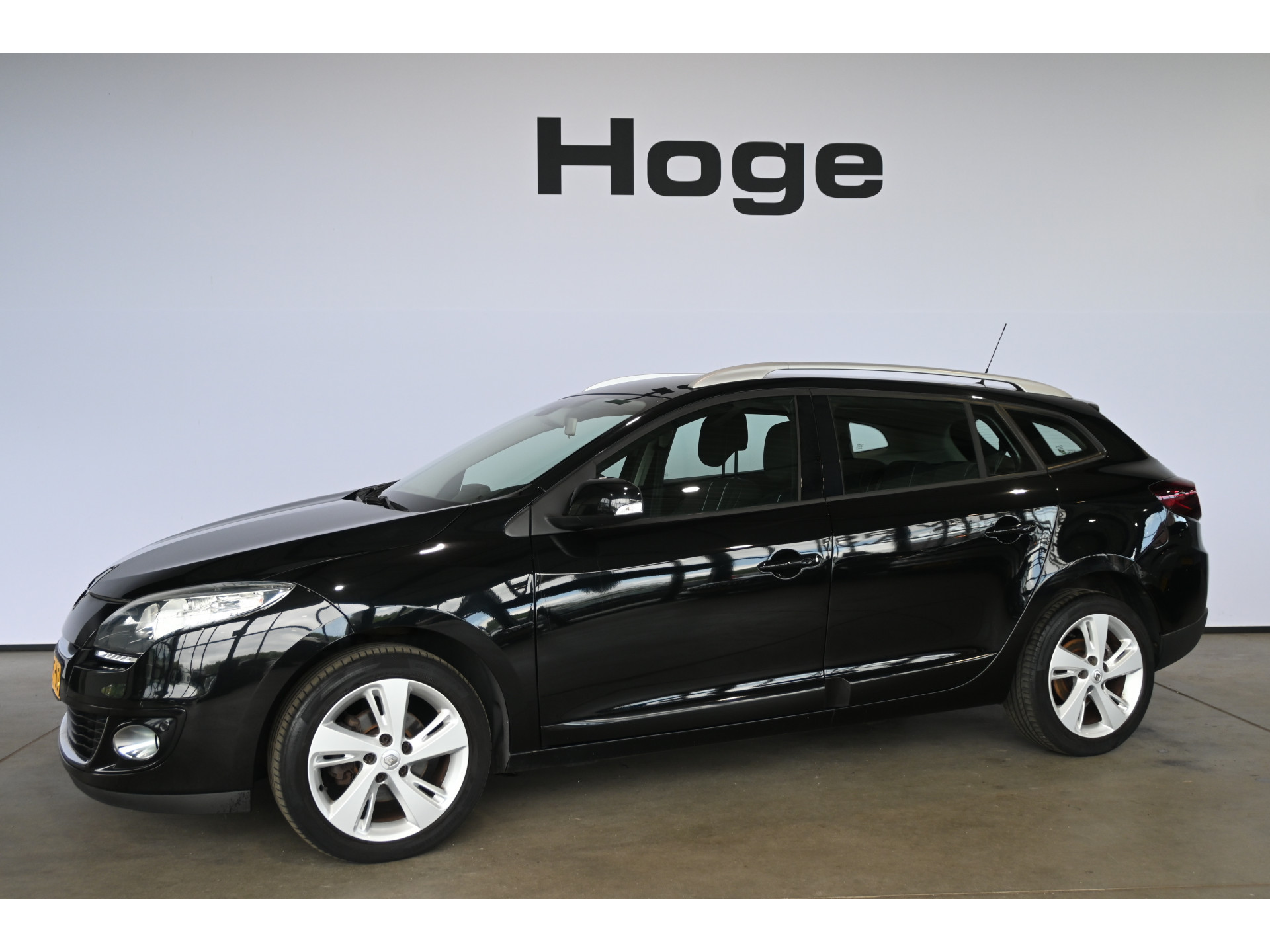 Renault Mégane Estate 1.2 TCe Authentique Nap! Clima Navigatie Cruise Pdc Goed Onderhouden! Inruil Mogelijk!