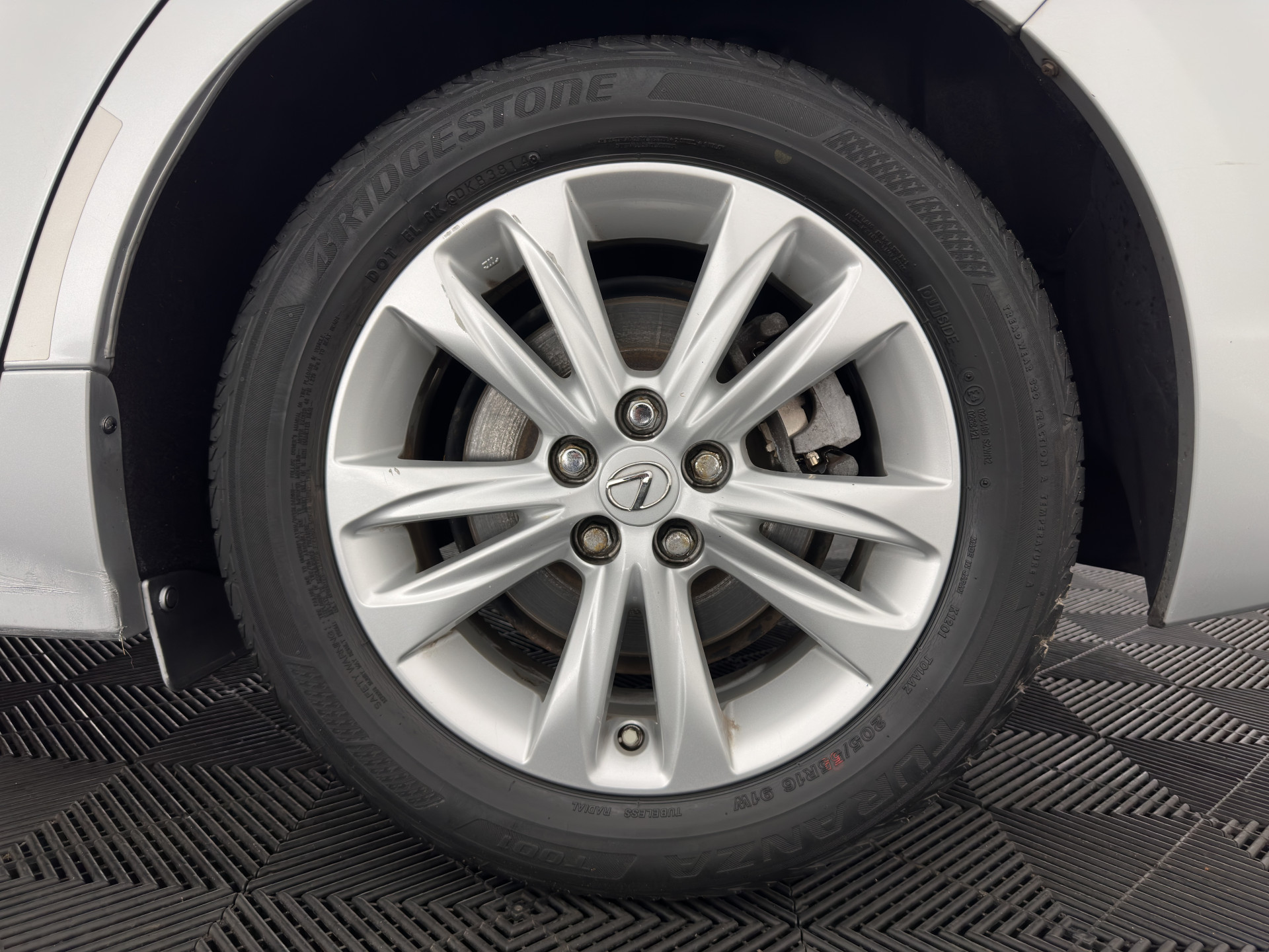 Lexus CT 200h Business Line Aut.*NAVI-FULLMAP | ALCANTARA | COMFORT-SEATS | CAMERA | ECC | CRUISE | 16''ALU*