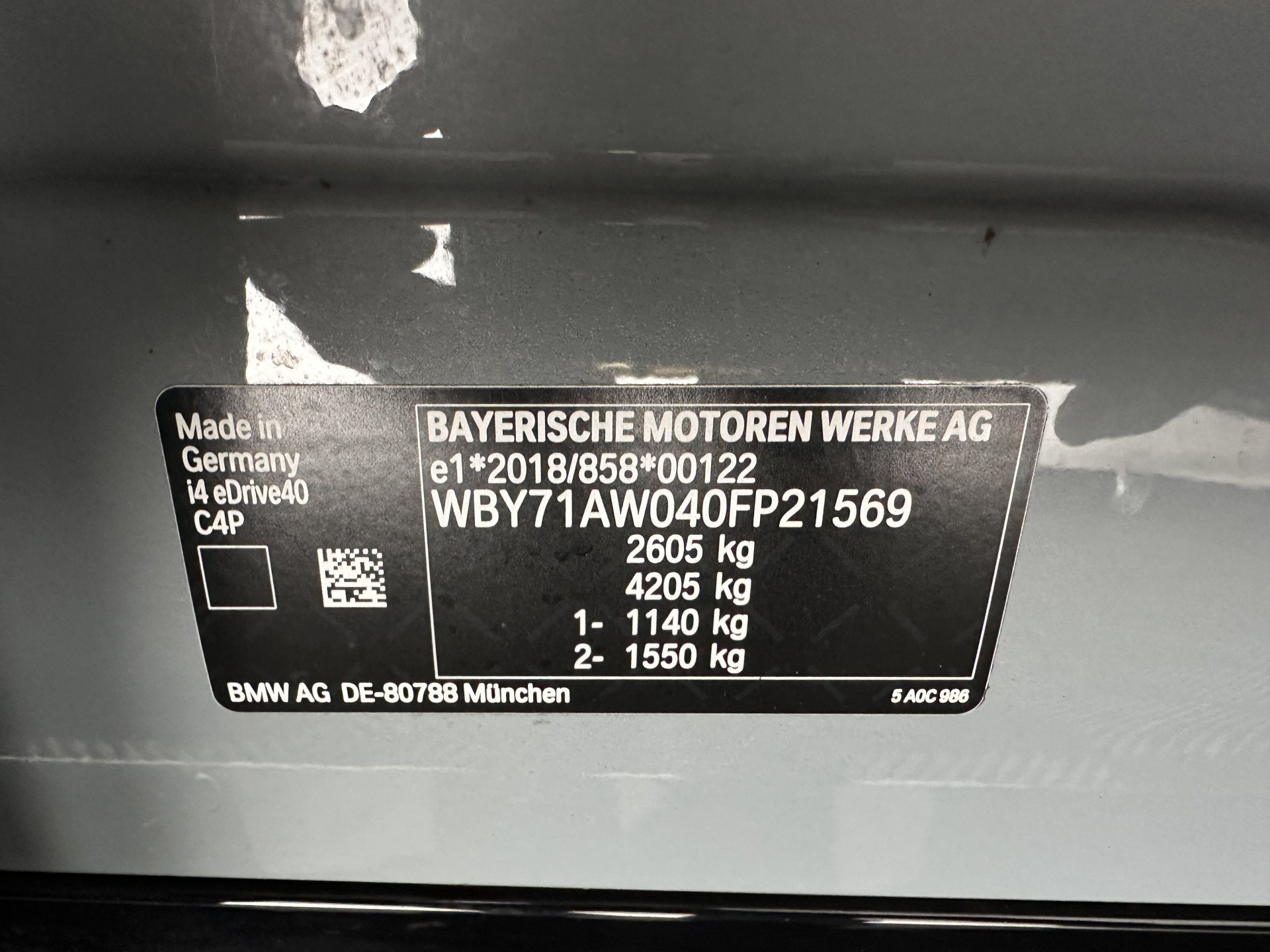 BMW i4 eDrive40 84 kWh M-Sport *M50 JAHRE* [ 3-Fase-11 kW ] {SOH-96%} (INCL-BTW) *LEATHER-ALCANTARA | FULL-LED | ADAPTIVE-CRUISE | HEATED-SPORTSEATS | CAMERA | DAB | DIGI-COCKPIT | NAVI-FULLMAP | AMBIENT-LIGHT | ECC | PDC | CARPLAY | KEYLESS | SHIFTPADDLE